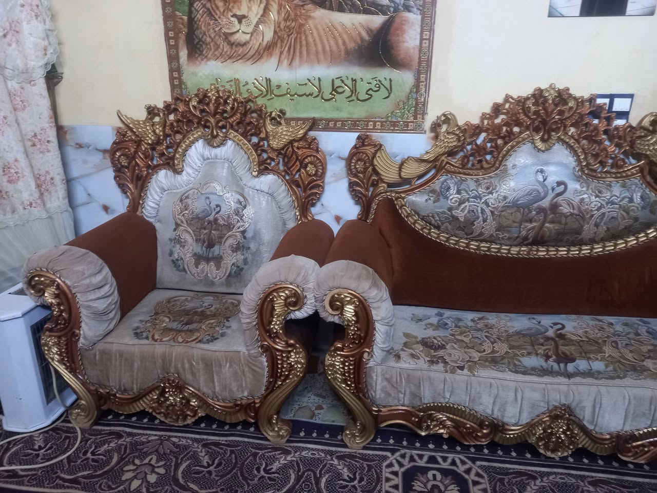 تخم ٧مقاعد جديده بعد المكان بغداد مدينة الصدر الاتصال على الرقم الهاتف ***********واتساب السعر 275وبي مجال
