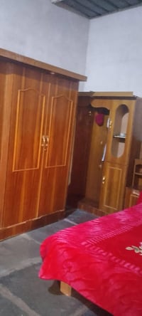 غرفه اخشاب للبيع سعرها 150 العنوان بغداد جكوك 07852232253