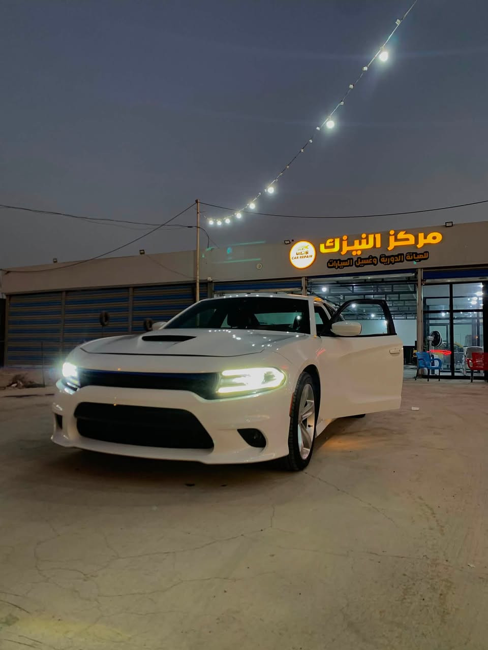 سلام عليكم

للـــبيع 

نـــوع السيــــارة : دوج _ جارجر sxt محدث GT

المـــــــوديــــــل :2018 .

لـون الســـــــيارة : ابيض . 

ألمسافة ألمقطوعة .145 الف. كيلو متر

عدد الاسطوانات : 6 سلندر . 

حجـــم المحــرك : 3600 CC

ألــــــــــــــــــوارد : أمريكي 🇺🇸 
ضررها صفحه ال من يم السايق 

رقــــم اللوحـــــة : بابل تحويل ثاني يوم. 

المـــــــــقاعــــد : جلد شامو

ألمواصفــــــــات :معروفة مواصفات sxt  كشنات تدفئة تبريد مري قلاب وي البك رادار جانبي بلمري ويل 20  كشنات خزن ميموري هواي مواصفات 

الملاحظـــــــات :  ، السيارة جاهزة بحالة جيدة  جدآ  قبل 5 ايام سويت ادامه الها 

ألســــــــعـــــــر :160  وبيها مجال . 

للأتصـــــــــــــال : _ ***********

والرزق ع الله ☺️
