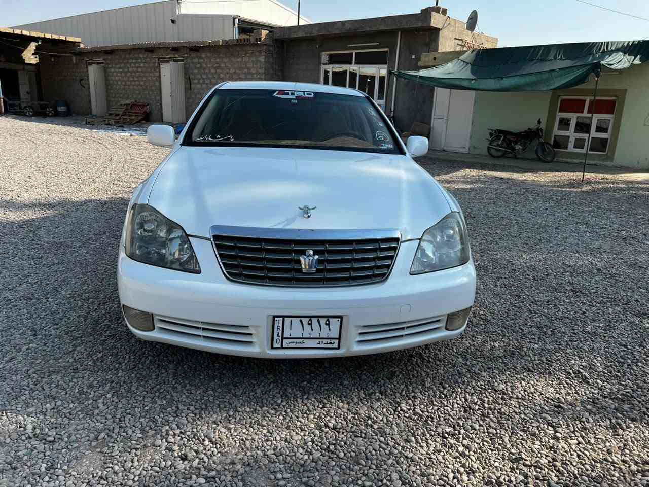 بەناوی خوای گەورە 
شاهینە 2006 ڕۆیاڵ
موس موس
سێ دوگمە ناوزەرد 
182 بێ دوکەڵ تازە سێرڤس کراوە 
چوار تایەو ویلی لۆکی لەژێرە شوێن موسەکانی چاک کراوە
تەبرید ساردو گەرم بەشەرت بێ دەعمو لێ دراوی سەیارەکە زۆر تازەو جوان ماوەتەوە هەمو مەسرەفێکی کراوە بەشەرتی گێڕو مەکینەو سەقفو کەڤەرو هەمو شتێک 
سعری 70 گەڵاو مەعامەلە 
***********
