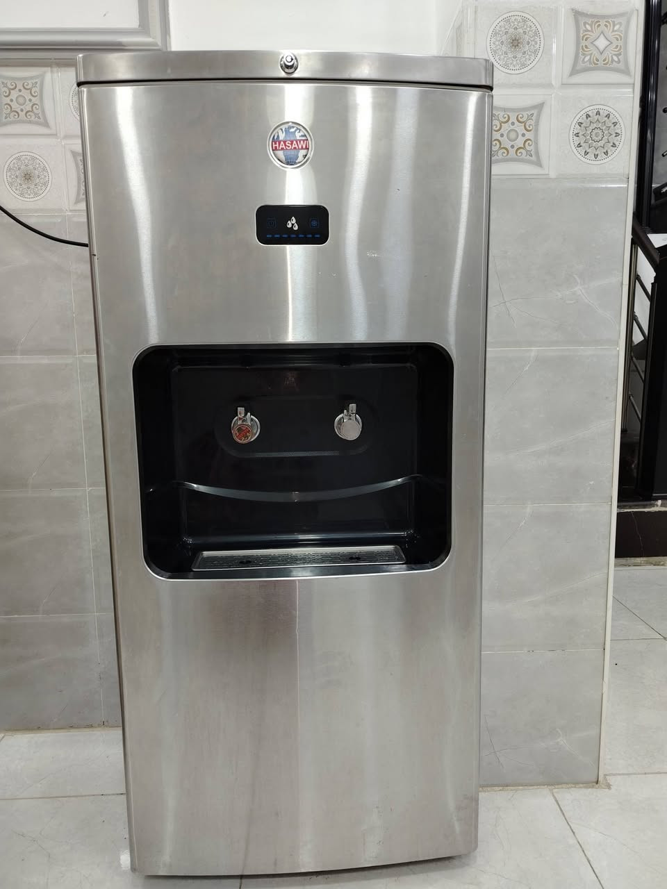 براد للبيع شرط الشغل بوري خارجي مكان حي العباس نوعيه ممتازه رقم الموبايل *********** بواتساب بواتساب السعر 160
