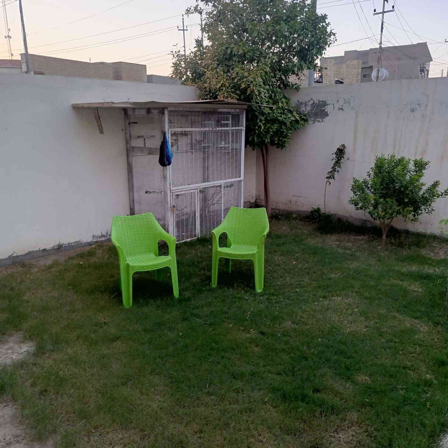 💎🔹مكـ✯͜͡المصطفى𝄠ـتب▪️💎

((بسم الله الرحمن الرحيم))
🏡     🏘      🏚 

السلام وعليكم

    🏡     🏘      🏚 

#يوجد_بيت _للبيع طابق ونص 

#العنوان  الفلوجة 
#المنطقة حي الرسالة  // قرب شارع زوبع 
 

✅المساحة : 250م
⬆️ الوجة : 12 ونص م
🏞️النزال : 20م
 
مكون من
غرف عدد 4
استقبال 
صالة 
مناور 2
مطبخ
صحيات
الارضية سيراميك
الجدران سيراميك 

                       #بناء 🧱 : طابوك
      
       #شارع 🏞️⬆️⬆️ : 20 م بوجه شارع 20

  #السعر_محدد_من_قبل_البائع 
        
    ⚖️⚖️   نوع الملك : طابو صرف تحويل مباشر 🏙 

        #السعر 💰💸: 145مليون 

⭕ الاستفسار اكثر رجا مراجعة 

🥇#مكتب_المصطفى _للعقار 
  
ملاحظة/ السعر محدد من قبل صاحب العقار

💯علماً البيت جاهز للسكن🗣️
     
        ((شعارنا المصداقية))
 
............................................................... 
........... 
#بيع_وشراء_االعقارات_في_مدينة_الفلوجة #مكتب_المصطفى للعقار _بيع_وشراء_العقارات_بسعر_مناسب
#عقارات_الانبار_الفلوجة الأراضي السكنية والزراعية وكافة

 العقارات🏘️🌐Anbar Fallujah_ الانبار الفلوجة🌐.

       ((««نستقبل هواتفكم على لارقام التالية»»     
       {{  © المحامي ياسين رافع العيساوي ©}}           

***********   واتساب + اتصال 
***********  اتصال هاتفي كورك + واتساب
