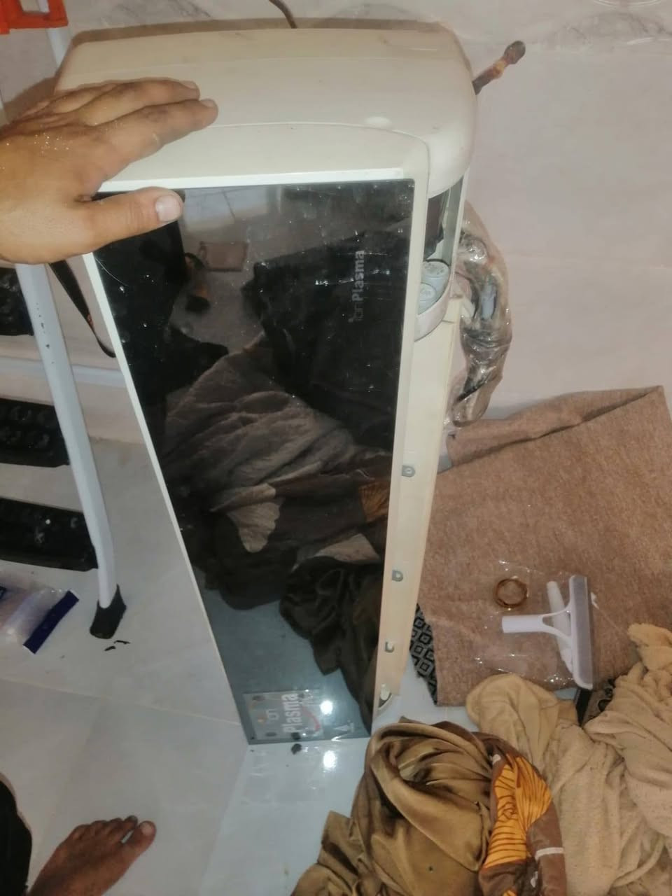 سبلت الحافظ الهوا مالتة كلش بارد نظيف كلش مقفول غازة(طنين) سعر ٣٥٠ الف تكريت الديوم ***********
