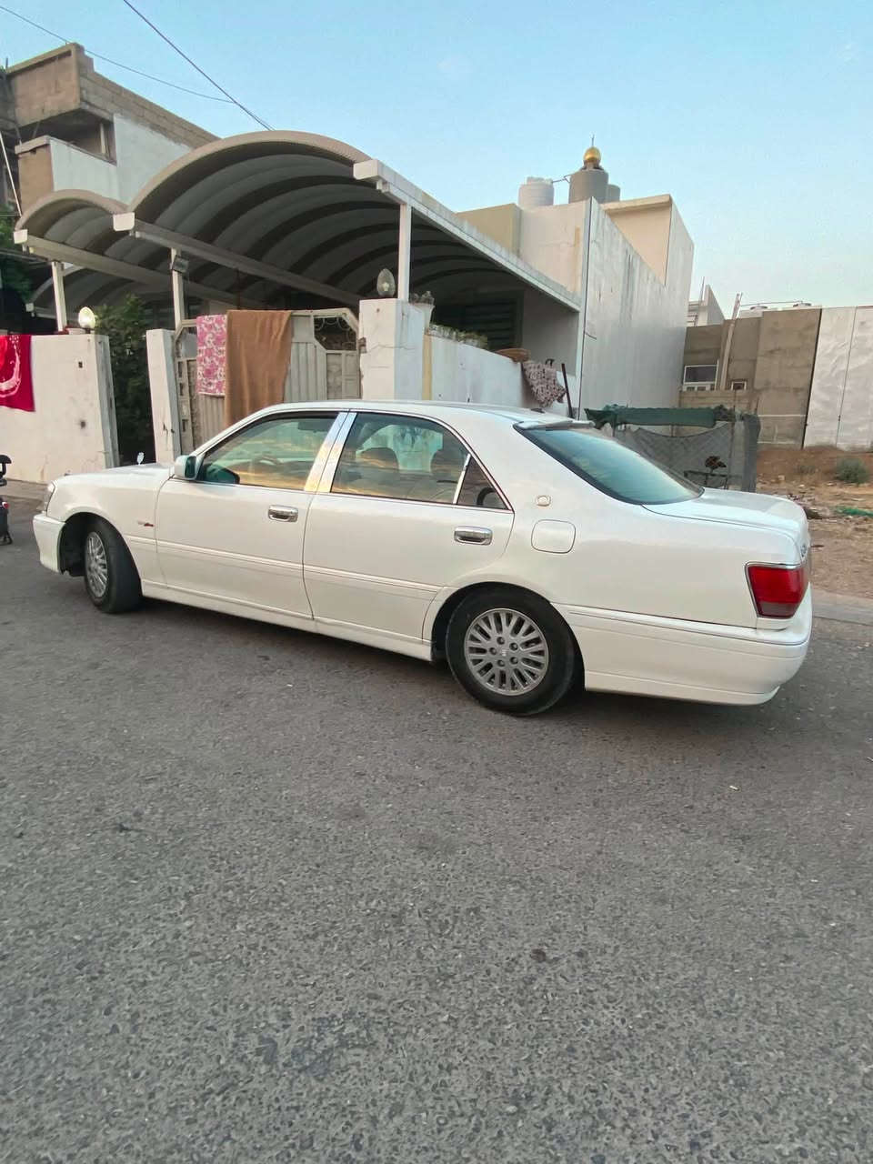 سلاوتان لیبئ
مەلیکە براوە براوە پاکەتی
ناوزەرد
بالی سەر جامو کامل بەرگە کوشنو گاعیو جوانکاری✅✅
دیفور بجوکی مەرخوبی کەم مەسرەف
پیشو دوا کریستال
ناوزەرد
دەشبل نەجەف سەرو ژیر 
زبری دەشبولی ماوە 
سپی سادەی بئ جالو شوخت
کۆد دارەو کودی هەیە
بی تەقەو رەقە بەشەرتی فەحس
شاشە
گیرو مەکینەو دوکەلو بوخار بەشەرت
شتی لەم جورە پاک زور کەم ماوا📦✅
سەقفو کەفەرو شانسی بەشەرت
جرکەو سەد دولار ببرە✅
سەیارەکە کامل جایزە بەس لیخورینی ئەوئ
٣٨گەلاو مەجال 
***********

