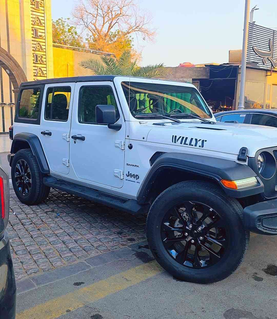 جيب رانجلر صحارى بلك ان هايبرد ٢٠٢٣
جيب رانجلر صحارى بلك ان هايبرد سيارة بانزين وشحن منزلي وهايبرد محرك 2000 تيربو جدا اقتصادية وعلى البانزين العادي بدون اي دونص ماشية 27 الف قمارتها تتفصخ وتصير كشف كشنات جلد اسود وكاميرا وشاشه كبيرة كير محرك تبريد حدادة جاهزة رقم بغداد حادثها صفحة جاملغ خلفي ايسر متضرر ومن الامام قطع مبدل بدون صبغ السعر 180 مكاني بصرة 
1c4jjxp6xpw627042
***********
***********
