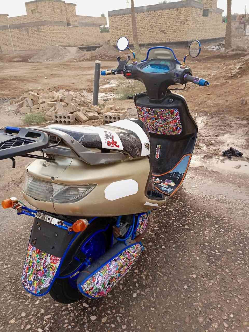 راياضي • تزويد • حاويه
