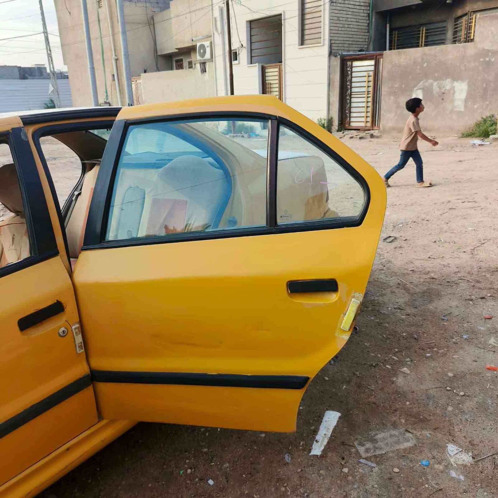 السياره جاهزه من كلشي بس حداديه لايت زنون كشن مال سوناته 16 شاشه  السياره تخبل وعلي مكينه وعلي صارلي 30 من شادها والله وهم اقل من شهر  ***********@
