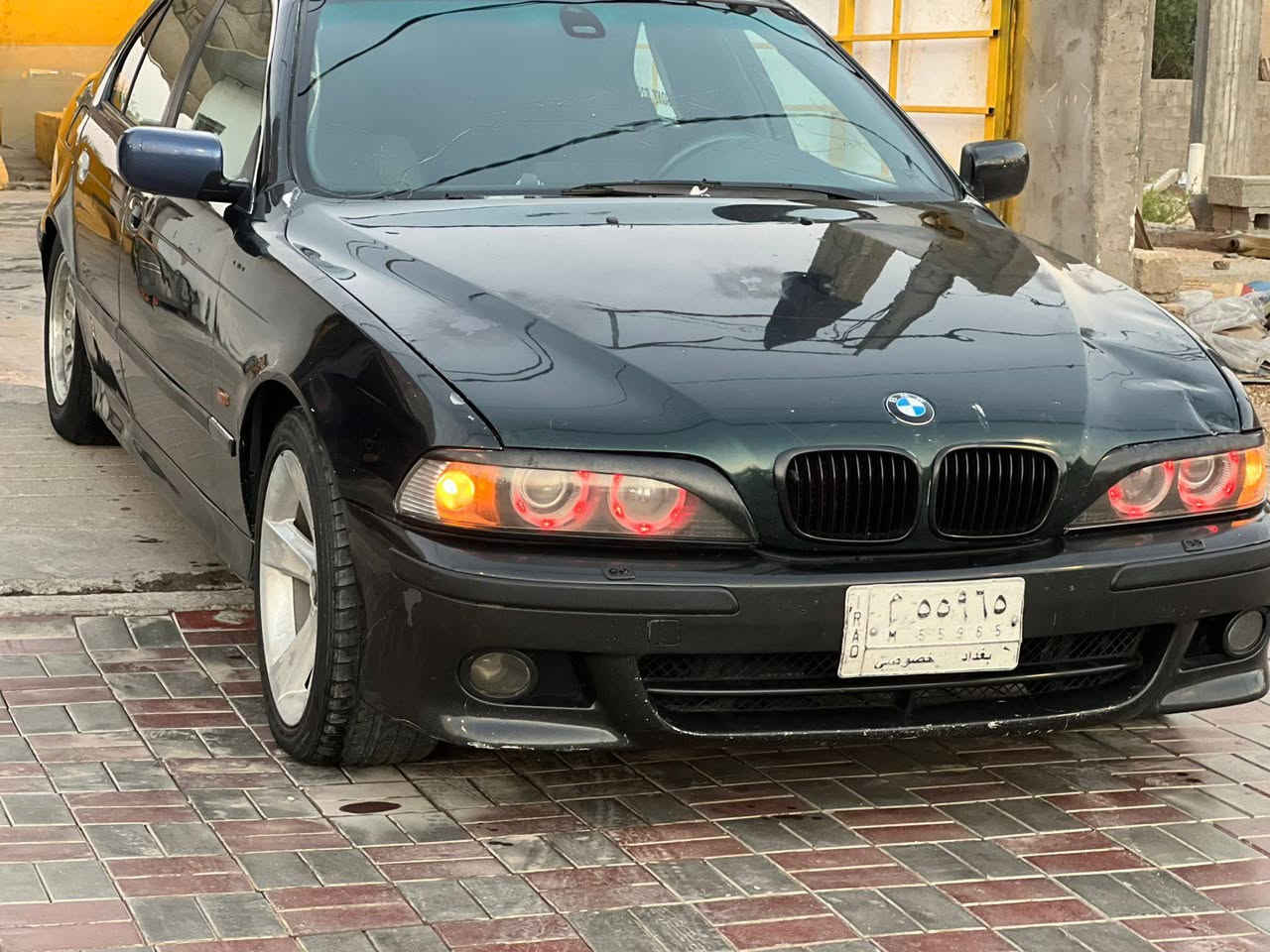 🔥🔥 لأهل الـBMW والذوق الرفيع… هاي مو مجرد E39! 🔥🔥
🇩🇪 BMW E39 540 — هيبة الـV8 الألماني الأصلي 🇩🇪

إذا تدور على سيارة شكل، هيبة، راحة وأداء… هاي تستاهل تنشاف 👌🏻

💎 المواصفات:
🔸 موديل 2000
🔸 محركV8.4.0
🔸 قير أوتوماتيك تيبترونك
🔸 دفرنس 2.81
🔸 لون أخضر زيتوني غامق مميز جداً
🔸 جنوط 19** دبل شفه مميز **
🔸 السيارة جاهزة للاستخدام

🔥 E39 بهيبتها المعروفة… والـ540 إلها طعم ثاني!
سيارة تجمع بين الفخامة الألمانية، الثبات، الراحة وصوت الـV8 🇩🇪🔥

📍 الموقع: كربلاء
💰 **السعر: خاص **
📞 للتواصل: ***********

⚠️ للجادين فقط
🔧 الفحص حق المشتري وبالمكان اللي يختاره.

لا تسأل عن السيارة من الصور… تعال شوفها وراح تعرف قيمتها. 🔥

#BMW #E39 #540i #BMW540 #V8 #BMWIraq #BMWKarbala
