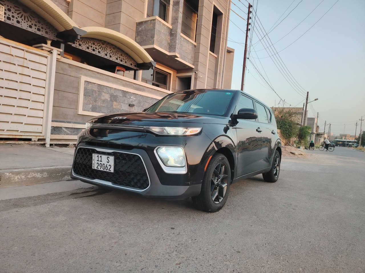 كيا صول 22 مكينه2000 دوش
داخل لونين سياره نظيفه حادثهه بنيد فقط بدون ايرباك السعر 145 مكاني بغداد المحموديه. ***********
***********؟ واتساب
