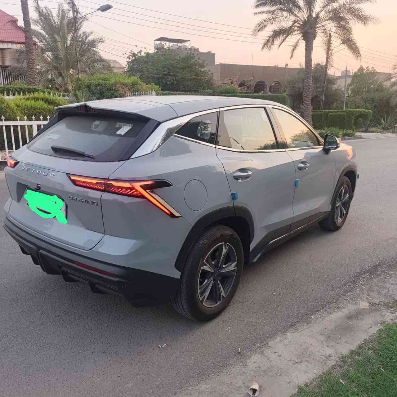 السلام عليكم جيتو داشنك للبيع نص مواصفات السعر 25مليون بغداد حي الجامعة ***********
