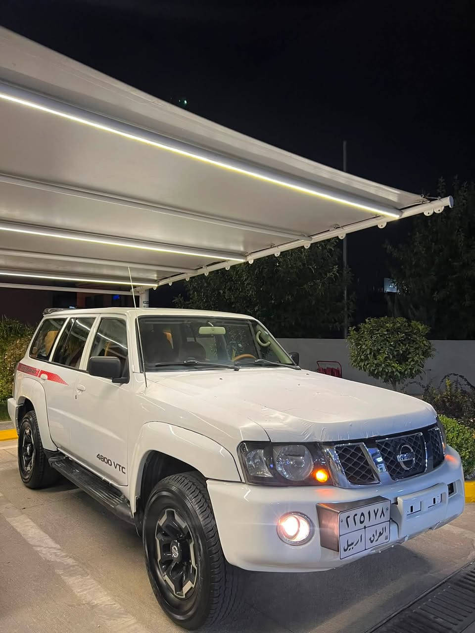 نیسان باترول سفاری اصل محدث ۲۲ کیر محرک تبرید اکسل دبل اکسل شواصی بطاین کلهن بشرط مصبوغ فقط علتحدیث لجمالیە بدون ای ضرر بدون ای حادث محرک مرغوب ۳ مقاعد کشن سیاحی تبرید ۳ قطع ثلاجە تخم تایر جدید کلج جدید صدر جدید سیارە مال جنای کل جسمها بشرط ما ناقصها برغی سنوییە باقی شهر و ینتهی تحویل وکالە غرامە بشرط ثانی یوم تحویل الشرای یتصل . ***********.  سعرها ۱٤٥ ورقە مجال بسیط للطیبین مکانها سلیمانیە
