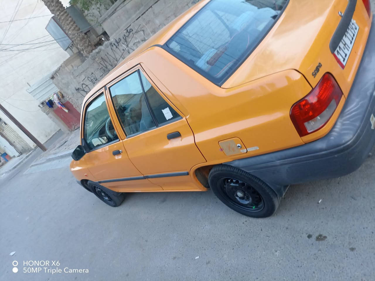 سلام عليكم سايبه ١٨ سياره بدون اي حادث ولا صبغ مكفوله شوصي كير مكينه صدر تخم تاير كله مكفول رقم بغداد انكليزي بسمي سياره بلادي مصفرهه هيه وغرمات سعر ٤٤وبيهه مجال تبريد ثلج مكان بغداد حي الجهاد ***********
