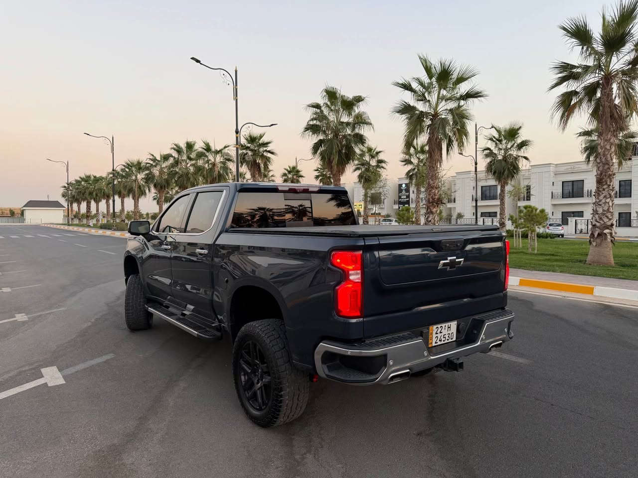 شوفليت سلفرادو 
كورد /عرب 
موديل /٢٠٢٢
موصفات/سياره فول موصفات LTZ
سياره /فور ويل 4*4
محرك/٥.٣V8
ماشي/٩٠مايل
سياره/بلادي مرتقع
سياره /دعامي لل دعامي بشرط بكل شي بشرط كهربائيات محرك و گير كل شي  
ضرارسياره*بونيت جاملخ بابتين 
سعرسياره:٣٣٨$
رقم تليفون 📞 (***********)
(***********) أربيل, العراق
