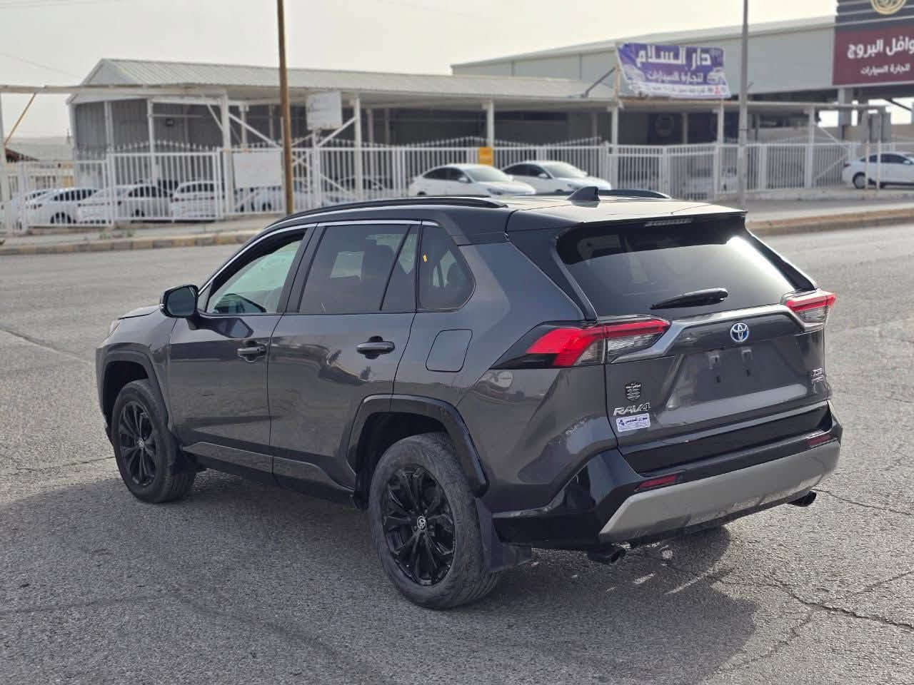 𝐓𝐎𝐘𝐎𝐓𝐀 𝐑𝐀V4 HYBRID
تويوتا رافــــ4 موديل 2023هايبرد

اللون : نفطي 

عداد المسافة : موضح بلصور

حجم المحرك : 2.5L ( 4.سلندر ) 

ملاحظة السيارة : فقط جاملغ مبدل جه السايق السياره بدون يرباك مرقم كركوك

المواصفات : xse

فتحة سقف 

كيج الكتروني 

شاشة كبير لمس

كاميرا

‏ابواب  بصمة

‏‎بصمة تشغيل 

شتغيل عن بعد (𝐑𝐄𝐌𝐎𝐓𝐄 𝐒𝐓𝐀𝐑𝐓)

هاند بريك بصمة

اوتو هولد (𝐀𝐔𝐓𝐎 𝐇𝐎𝐋𝐃)         

اوتو ستارات (𝐀𝐔𝐓𝐎 𝐒𝐓𝐀𝐑𝐓)

اوتو ستوب (𝐀𝐔𝐓𝐎 𝐒𝐓𝐎𝐏)

رادار امامي (تحديد مسار)

‏‎رادار جانبي (نقاط عمياء)

‏‎رادار خلفي (التحذير من الاصطدام)

‏‎حساسات امامي

‏‎حساسات جانبي 

‏‎حساسات خلفي 

نظام (𝐄𝐂𝐎)

نظام (𝐍𝐎𝐑𝐌𝐀𝐋)

نظام (𝐒𝐏𝐎𝐑𝐓)

نظام (𝐒𝐍𝐎𝐖)

نظام (𝐌𝐔𝐃 & 𝐒𝐀𝐍𝐃)

نظام (𝐑𝐎𝐂𝐊 & 𝐃𝐈𝐑𝐓)

تحكيم ستيرين

استيرن هيتر

كشنات كهربايي 

كشنات هيتر

تبريد لمس

تبريد مركزي

صندوق كهربائي

لايتات (𝐋𝐄𝐃) ليد عدسة زينون 

بلاجكتور (𝐋𝐄𝐃) ليد 

بكلايتات (𝐋𝐄𝐃) بيلادي

ويل كروم

السعر 24،000$ 
 ‏

☎️ ***********

عنوان📍كركوك الزاب

نص مكتوب في الصور:
- 12050642 - 09/24/2024 IAA Holdings, LLC