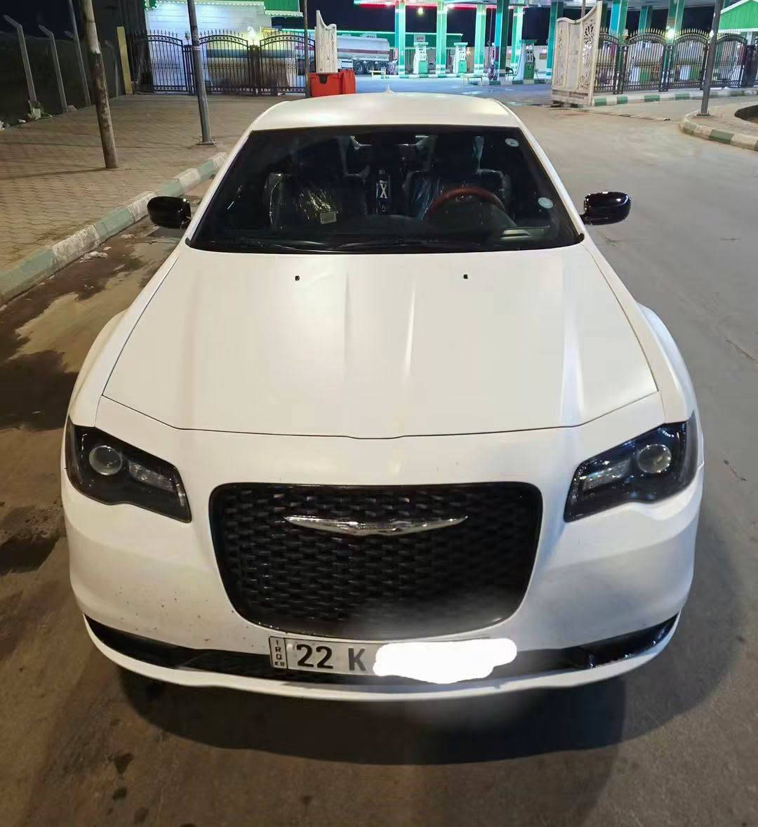 السلام عليكم
اوباما كرايسلر S كلين تايتل موديل 2019 رقم اربيل سنويه ورقام جديده 2030 شرط التحويل 
محرك 3600
كفاله عامه من فتح وصبغ وضربه وتبديل 
مكان سياره ميسان العماره مركز المدينه 
ماشيه 98 الف
السعر 265
للاستفسار ***********
