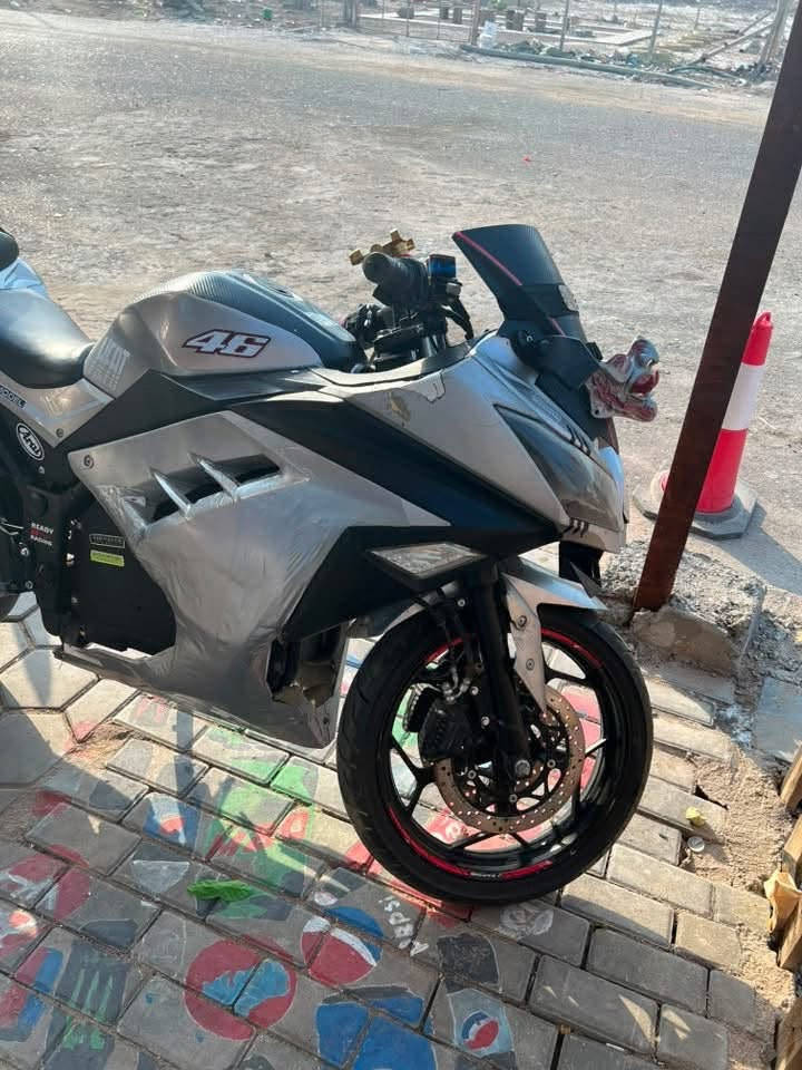 دراجه بطح كاوسكي شحن
للبيع الدراجه نظيفه فقط الكفر الي بلجانب الايمن شوي تعبان ومرهم ترهيم وترتيب سويسري 
مكاني بصره 
رايدها بمليون و١٠٠ ديناراً عراقياً 

رقم الهاتف *********** 

علماً سعر الجديده ب٣ ملايين
