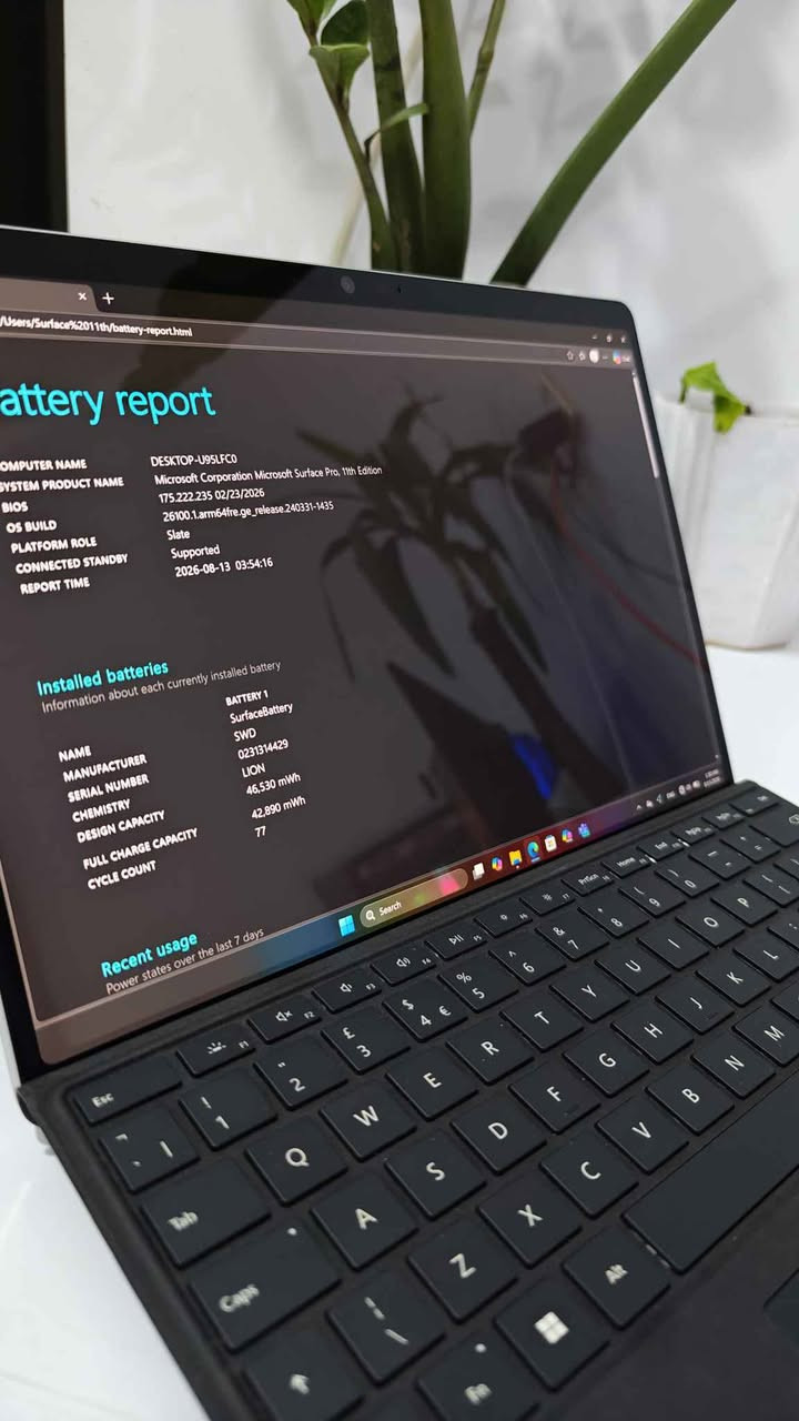 🌟 للبيع: أحدث جيل من سيرفس برو - Microsoft Surface Pro 11 (Copilot+ PC)

*اللون رصاصي
* المعالج: Qualcomm Snapdragon X Plus بـ 10 أنوية، مع وحدة NPU للذكاء الاصطناعي (أداء فائق وسرعة استجابة).
* الذاكرة (RAM): سعة 16GB LPDDR5x لأداء سلس في تعدد المهام.
* التخزين: 256GB SSD (فائق السرعة وقابل للإزالة/التطوير).
* الشاشة: شاشة لمس PixelSense Flow مقاس 13 بوصة، دقة 2.8K (2880x1920)، بمعدل تحديث 120Hz لتجربة بصرية فائقة السلاسة.
* البطارية: عمر بطارية استثنائي يصل إلى 14-15 ساعة من الاستخدام المتواصل.
* الكاميرا: كاميرا أمامية بدقة 1440p (Quad HD) وكاميرا خلفية 10MP تدعم تصوير 4K.
* الاتصال: يدعم أحدث تقنيات Wi-Fi 7 ومنفذي USB-C (USB4).
* نظام التشغيل: Windows 11 Pro الأصلي.
* خاصية Face-ID 
* الحالة : نظيف جدا بدون بوكس
* البطارية 🔋: مشحون 77 مرات

السعر : 
1- الجهاز فقط 1،300،000 مع حافظه UAG اصليه
2- مع كيبورد اصلي 1،450،000 مع حافظه UAG اصليه
3- مع كيبورد و قلم اصليات 1،525،000 مع حافظه UAG اصليه

* ضمان اسبوعين

للتواصل والاستفسار: ***********

https://t.me/epic_store2
------------------------------
ملاحظة للمشتري: الجهاز مثالي للمهندسين، المبرمجين، والطلاب، خاصة مع سهولة فكه وتطوير قرص التخزين فيه. بغداد, العراق
