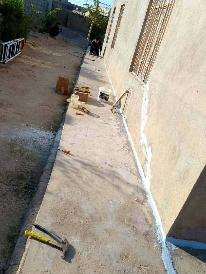 🏠 لا تنتظر أول تسريب حتى تفكر بالعزل.....!
احمِ بيتك من مياه الأمطار،،،،
 تخلص من الرطوبة بعزل احترافي وتنفيذ مدروس....
🔹 عزل مائي
🔹 معالجة التشققات والتسريبات
🔹 مواد معتمدة وتنفيذ إحترافي
📍 الموصل
📞***********
📞***********
👷تنفيذ/ اكرم شبيب 
👷تنفيذ/جاسم محمد
عزل اليوم… راحة وحماية لسنوات. 🛡️

نص مكتوب في الصور:
- الطبقه الاولى