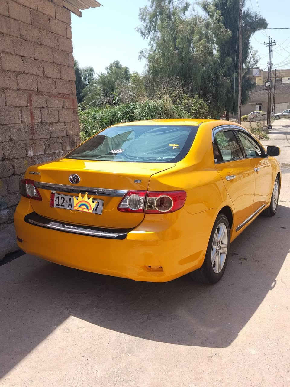 كورلا موديل ١٣ سياره جاهزه ماتصرف عليه بيه طخه خفيفه جاملغ كدام بدون اي داخل سياره مال جناي مكان موصل الايسر ***********.    ***********
