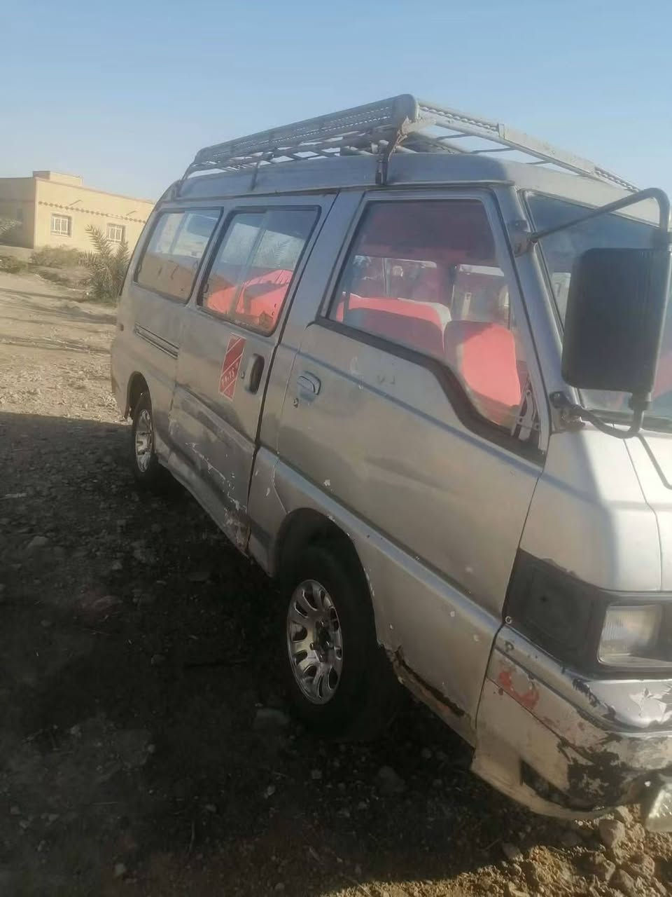 كيه هونداي موديل 92رقم نجف مداور ثاني يوم كير ومحرك شرط تخم حداديه جديده دوشمه كهربائيات كلهه شغاله باور شغال للبيع أو مراوس بسته   مكان السياره السماوه الاتصال عله الرقم ***********مكلف بل النشر
