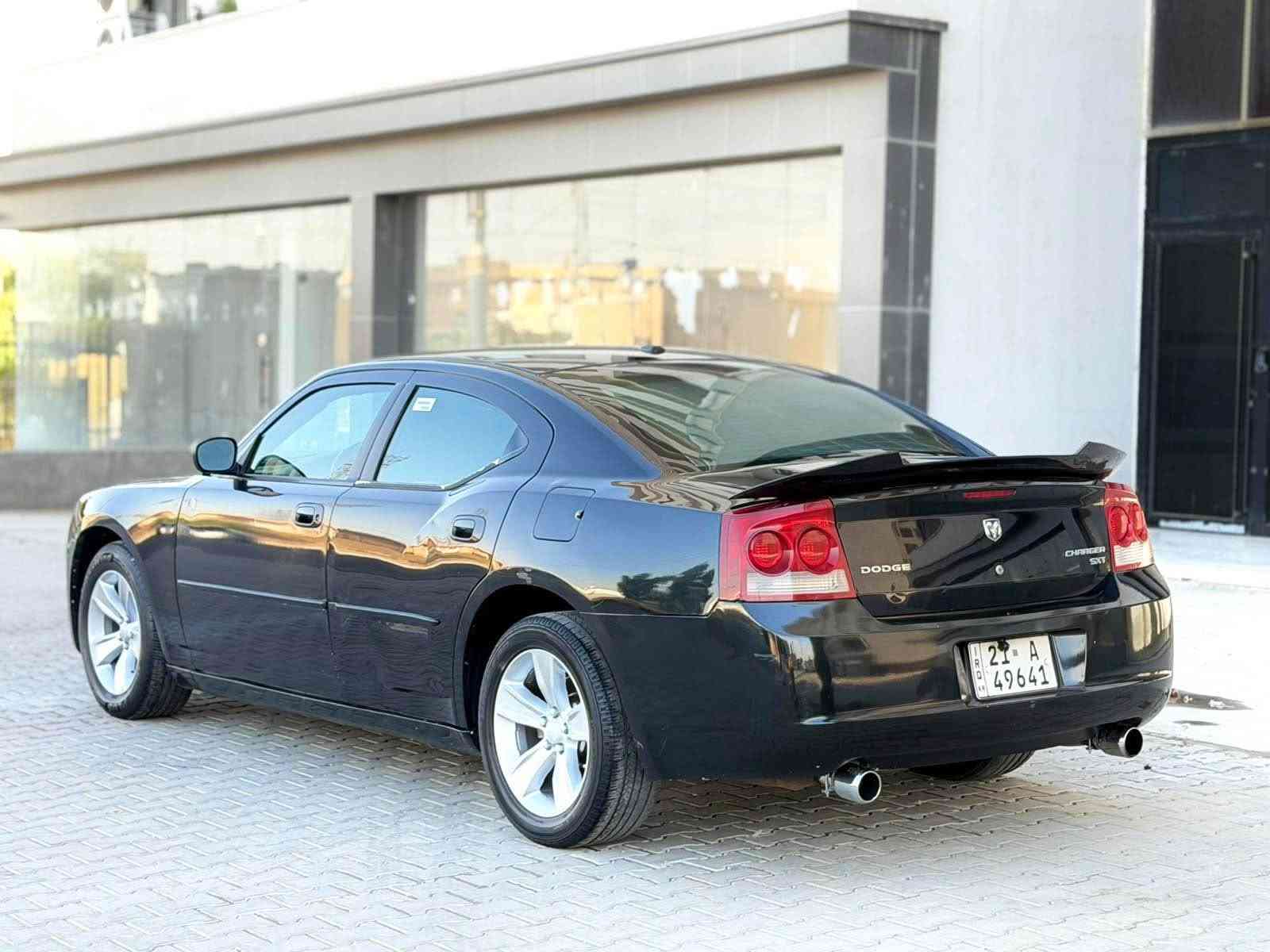 سلام وعليكم
جارجر موديل 2010 كندي 
مصفات SXt

محرك 3500  كير محرك بشرط لا صرف لا صوت لا بخار 

سنويه جديد رقم دولي بسمي شرط تحويل و كاله 

سياره بي ٤ قتعه صبخ 

سعره ٨٨ بي مجال قليل 
*********** كركوك, العراق
