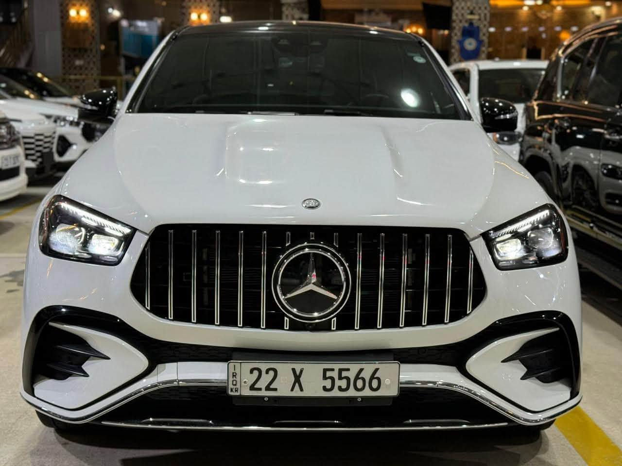 مارسيدسGLE53 AMG   وارد امريكي
الضرر فقط بنيد
مدخلينهه لضمان وكالة bcm 
فول مواصفات للأخير 
شاشات ديجتال 
محرك 6 سلندر تيربو
داخل احمر (بلاد)
كشنات رياضية و تدفئة تبريد
ستيرن رياضي 
فتحة سقف بانوراما 
السيارة جداً نضيفة 
السيارة شكد ما احجي عن مواصفاتهه قليل بحقهه
الصور كدامكم  
و اي استفسار عل واتساب او اتصال 
على الرقم :***********
السعر 78000$
