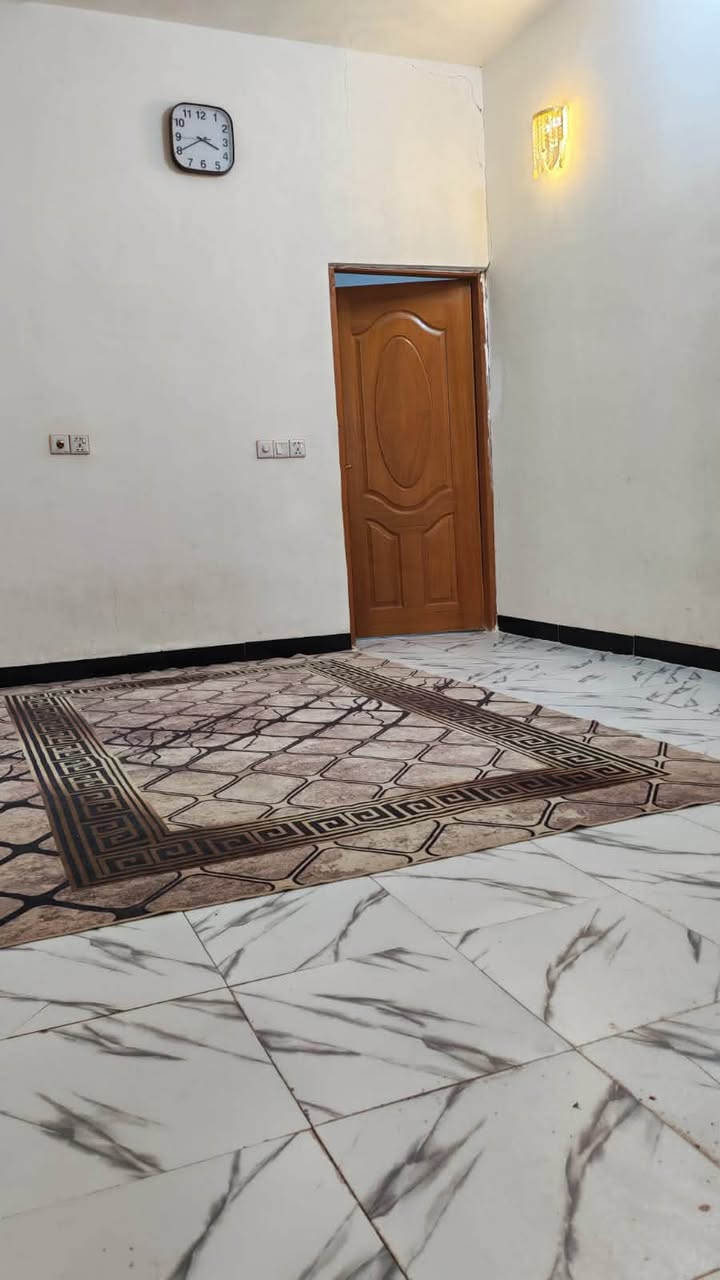 ‏يا الله دار للبيع نجف حي ميسان. زراعي

‏المساحة 100 متر   ‏قرب سكله الكرعاوي

‏غرفة     صالة     مطبخ    صحيات 

‏داخلية وخارجية    كراج.  السعر 33    وبي مجال
""""""""""""""""""""""""""""""""""""""""""""""""""
                      ‏مكتب أبو حوراء الحسناوي للعقار

‏الاتصال. ***********   و. ‎ *********** 

  ‏عنوان المكتب نجف حي ميسان شارع الكات مقابل السوق الأخير 

                    ‏إدارة  ابو حوراء الحسناوي للعقار ￼
