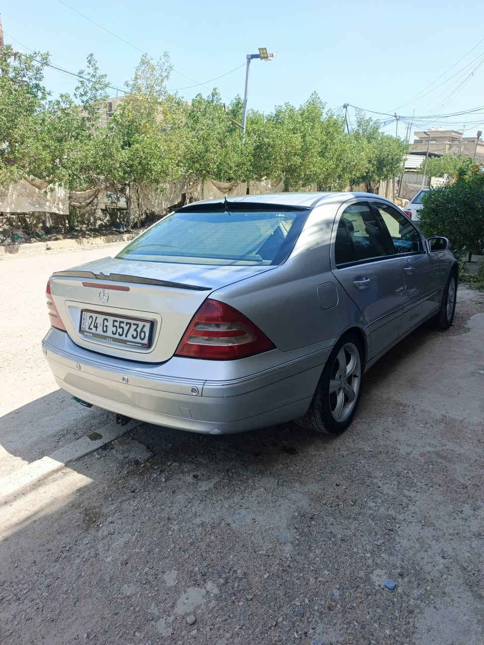 مارسدس c200 الموديل 2003 رقمه دهوك سياره صبغ فقط كله بلاديه كفاله من الضربه والعطل تبريد شغال السياره كامله من كلشي  سياره موجوده بغداد الشعب تحويل مباشر السعر ٧٨
الهاتف ***********
فقط الرقم غير موجود على الفيس
