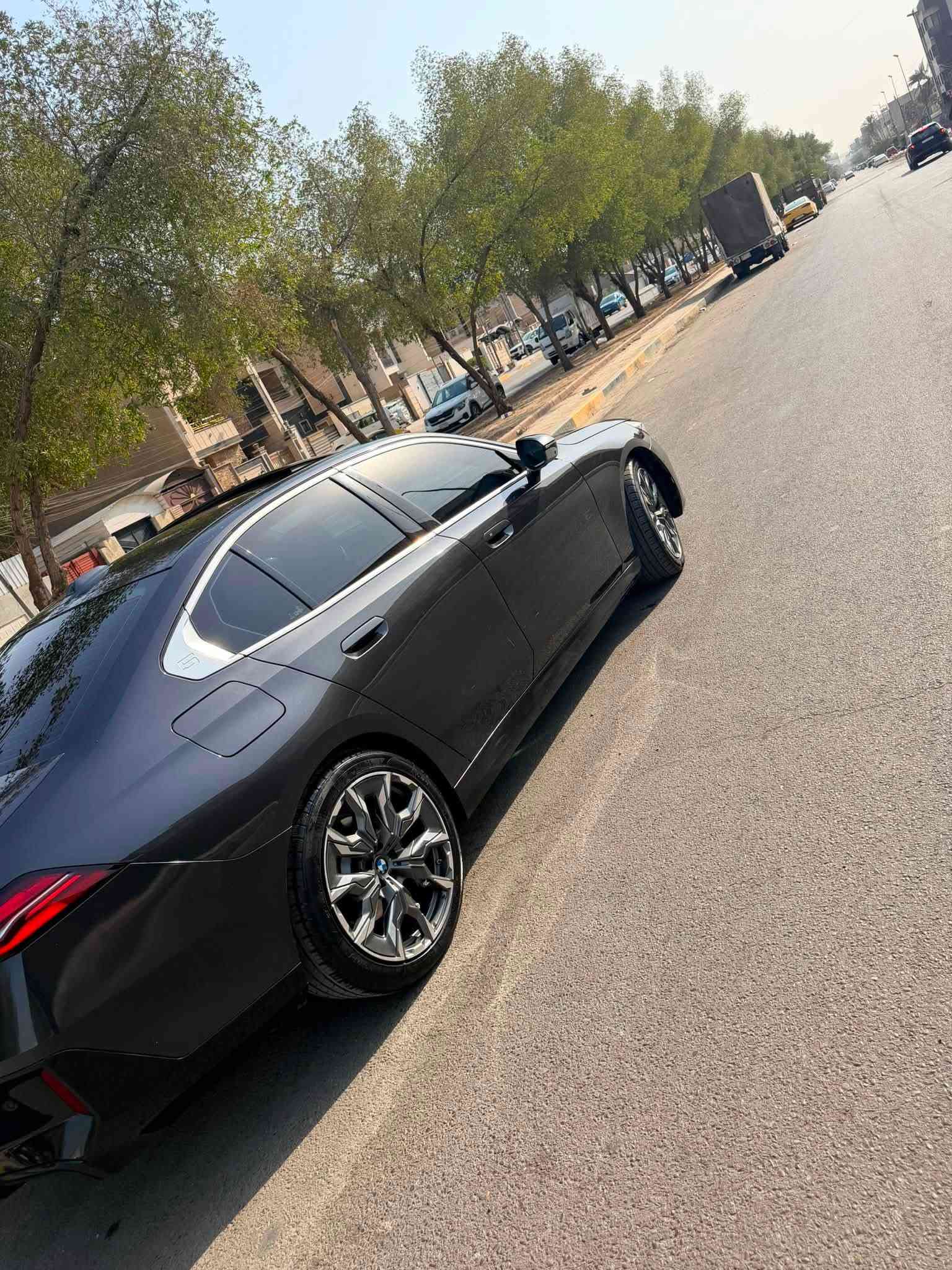 BMW530 2024
ماشية 55الف 
ايماءات
خمس كاميرات 
داتا شو 
كاميرا AR 
اوتو بارك 
مساعد قيادة 
كراسي تدفئة +ستيرن 
لغة عربية
تظليل مرور 

السعر 41000$ 

للاتصال:***********
