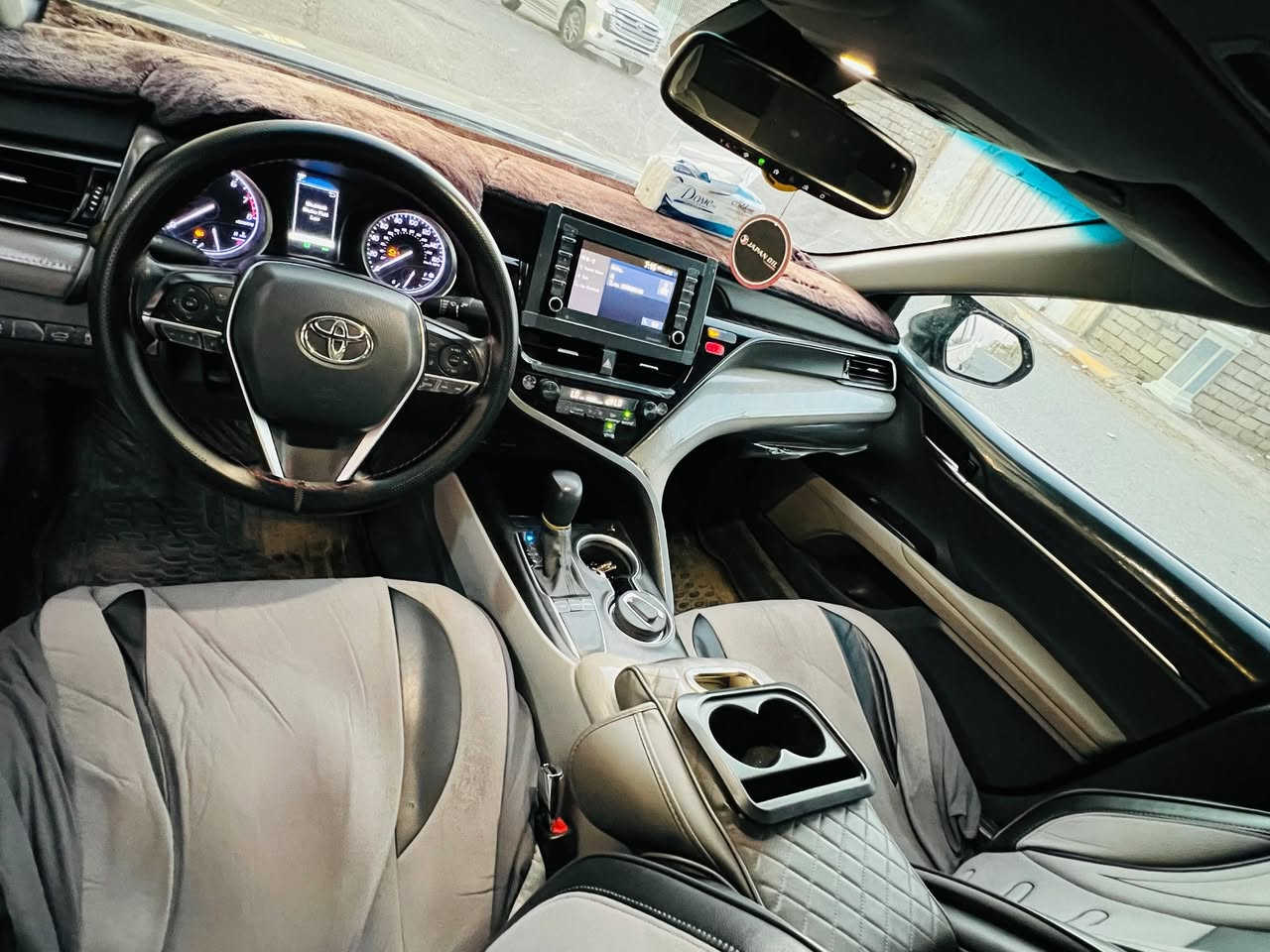 🚗 تويوتا كامري LE - 2022
المواصفات: وارد أمريكي
 الضرر: قطعتين (البابين عكس السائق كلير بدون فتح)
💰 السعر: 185
للتواصل والاستفسار ***********
مكان السيارة صلاح الدين بيجي البوطعمه
