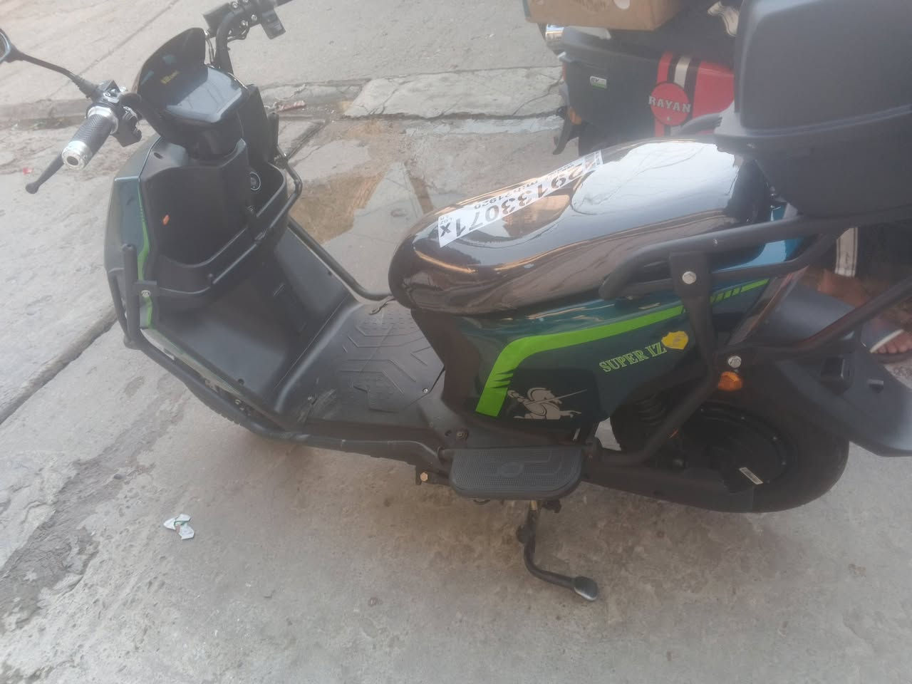 موطور شحن اباجي 6 بطاريات اللبيع ابوالدرع318السعر575(بيها مجال موصل ايسر اتصل ودالل ***********(بي وتساب موصل ايسر ***********(بي وتساب موصل ايسر

