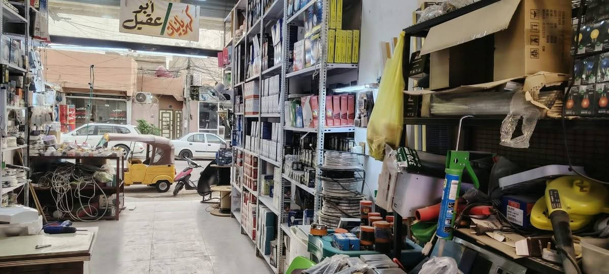 محل للبيع • كهربائيات • شهداء سيف سعد