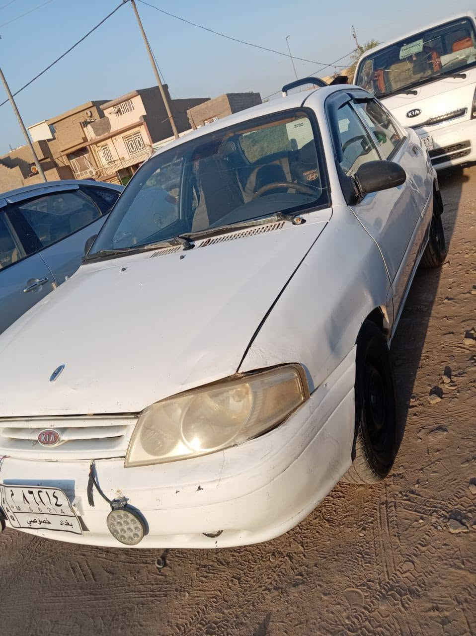 السلام عليكم اخوان  كيا افيلا 97 السياره بلاديه تحويل شرط محرك بيه جبنه والكير بيه النمره الثالثه صدر خلفي امامي جديد
طخم تاير جديد كهربائيات كلها شغاله السياره خير من الله 
العنوان واسط الصويره
***********
