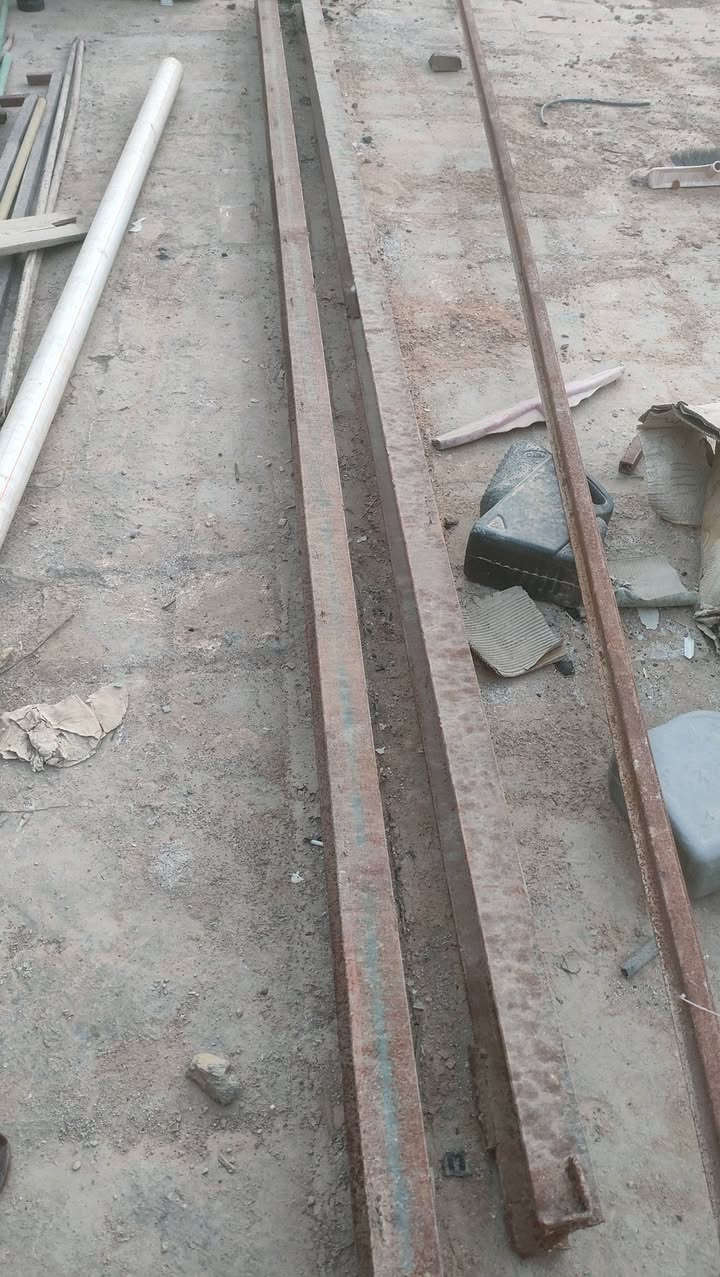 شيلمانات عدد ثنين طول الوحده 4 متر سعرهن 90 وبيهن مجال عنوانهن نجف علوة الفحل الشراي ***********
