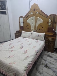 غرفه اخشاب • جديده • نظيفه