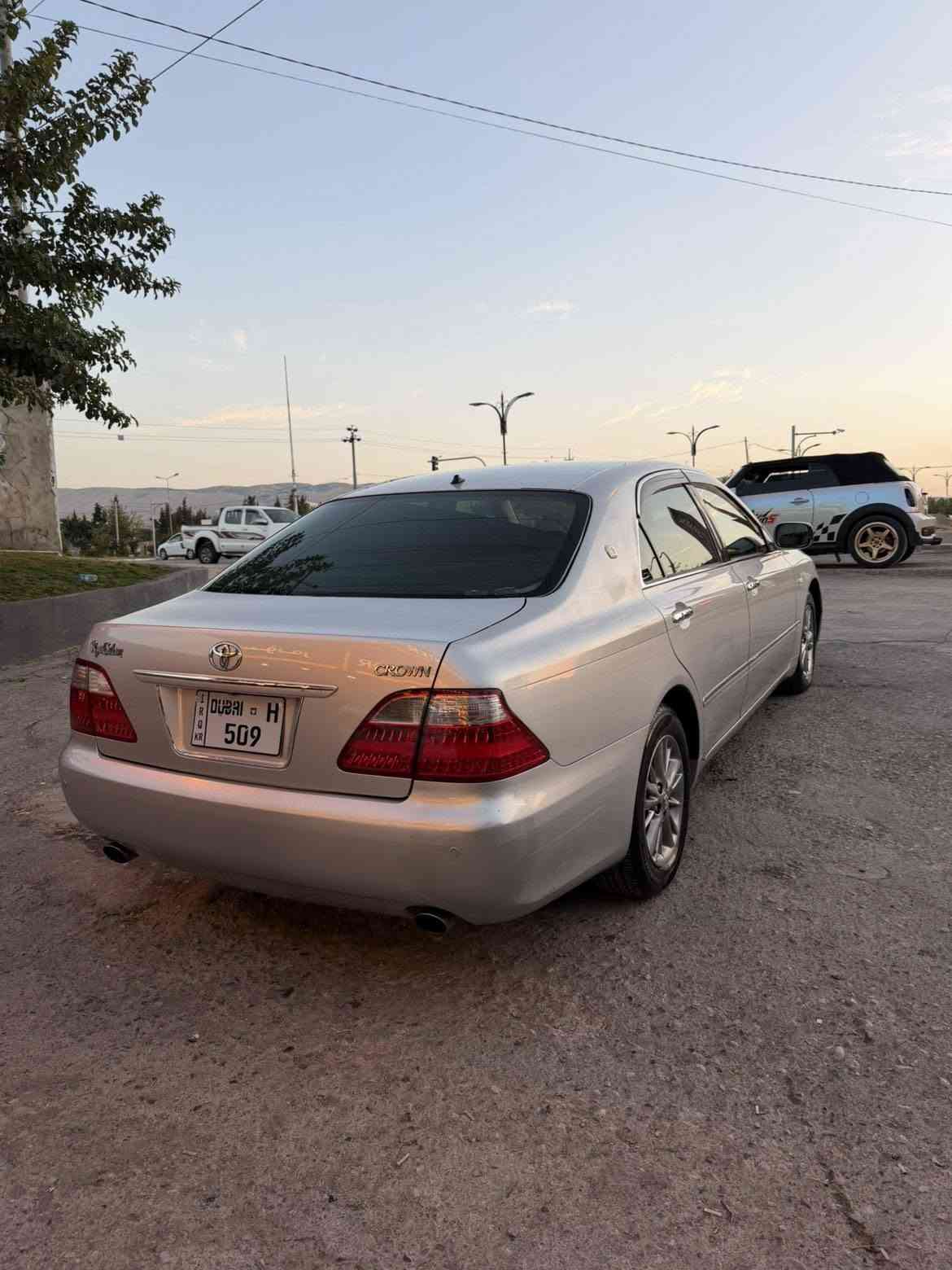 بەناوی خوای گەورە
شاهینە 2008ساج مەلەکی مووس 
182 گەورە بەگەورە 
3دووگمە پەردە 
کۆدی هەیە 
کامل کامل مەسرەف کراوە بۆ یەک هەزاری مەگەڕێ 
تەبریت ساردوو گەرم
برێکی بەسراوە 
جامی هەڵ گیراوە   
بەقەی یەک ساق جوان نەبوو نەتەوێت 
2پارچەی بۆیاخە   
داعمو لێرداو  سەقفوو حیزارم بەشەرت 
چاڵوو شوختی نیە   زۆر زۆر پاکە 
تەنها  یەک کەڤەری  دوای گۆڕاوە  یابان  ماباقی داعمی بۆ دەعامی بەشەرت 
4تایەو ویلی نەوتی لۆکی لەژێرە  
***********
شوێن هەڵەبجەی شەید 
قوفڵوو کۆتایەکەی   58گەڵا بۆ معاملەش تێڵ مەکە 
 سەیارەکە لە ڕەسمەکان جوان تروو پاک تر نەبو پارەی ڕێگەو عایدی خۆم🧿
