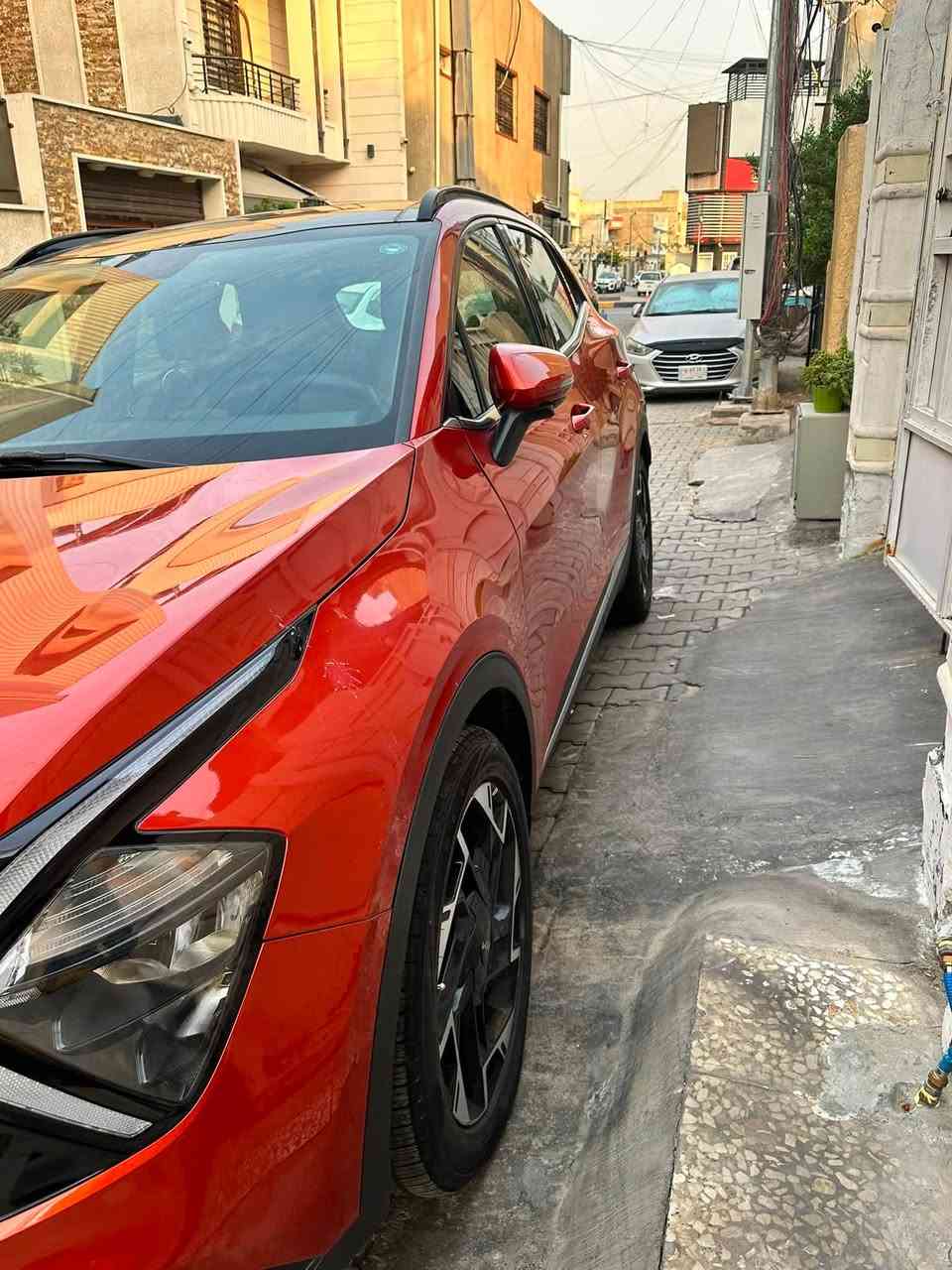 🔥 للبيع كيا سبورتاج 2023 🔥
✨ لون مشمشي مميز وجذاب

📍 بغداد / الأعظمية

🚘 ماشيه 28 ألف كم فقط

📋 رقم أربيل جديد

✅ خليجي

✅ مكفولة (ضمان الدولية) 

🔹 محرك 2.0 لتر

🔹 جير أوتوماتيك 6 سرعات

🔹 بانوراما

🔹 كاميرا 360°

🔹 شاشة Apple CarPlay

🔹 مثبت سرعة

🔹 أوضاع قيادة متعددة (Drive Mode)

🔹 حساسات أمامية وخلفية

🔹 شاحن لاسلكي

🔹 بصمة تشغيل + بصمتين

🔹 صندوق كهربائي

🔹 تدفئة الكشنات والمقود

🔹 هاند بريك كهربائي + Auto Hold

🔹 نظام نزول المنحدرات

🔹 مانع انزلاق

🔹 حساسات ضغط الإطارات

🔹 شفتات مقود

🔹 Bluetooth

🔹 كشنات مغلفة

💯 السيارة نظيفة جداً ومجهزة بمواصفات ممتازة

⚠️ بيها ملاحظات بسيطة جداً

💰 السعر:205 قابل للتفاوض للجادين

📞 ***********

🚨 فرصة للراغبين بسيارة عائلية حديثة، اقتصادية، ومواصفات كاملة بسعر مناسب. �

