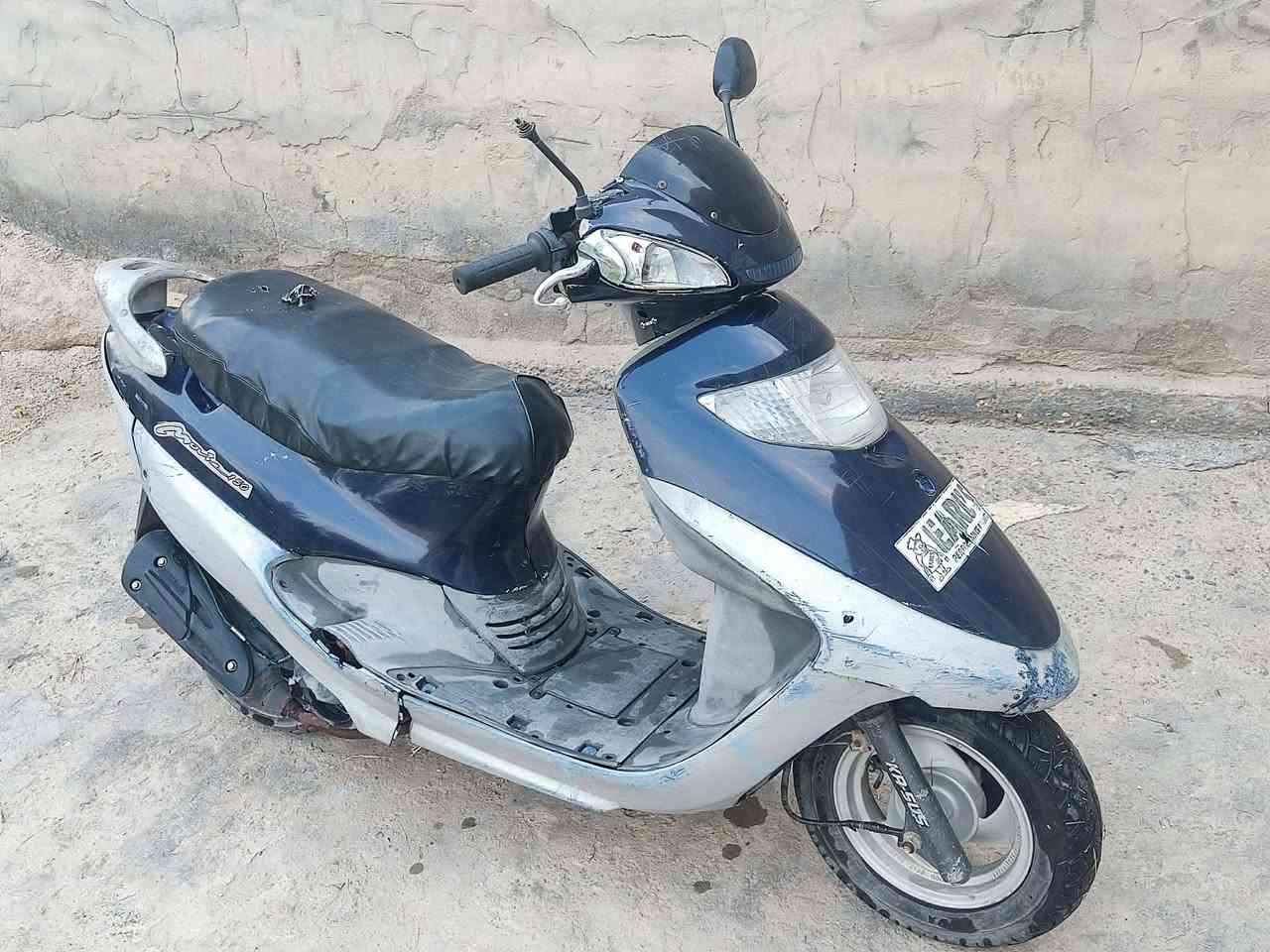دراجه للبيع توه مجفته تايرات جدد وضاغطه وزنجيل جدد نگره سلف ماعوزها شي فقط بگ لايت سعر 300 بيها مجال قليل لشراي 💚***********
