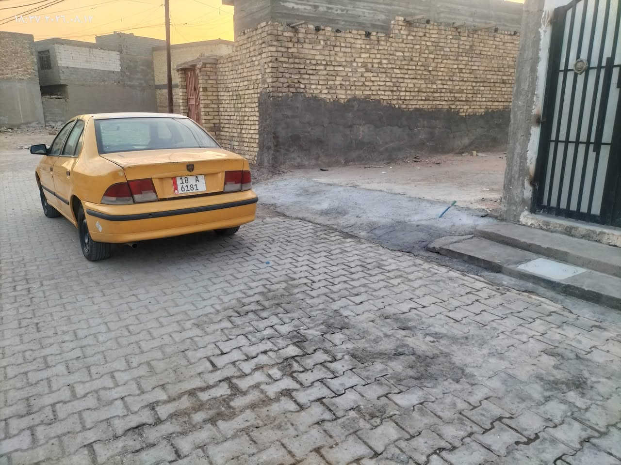 السلام عليكم  عندي سياره سمند 2011 كلشي ماعوزه محركه جديد لا تبخير ولا تنقص مكاني بغداد مدينه الصدر  السعر 27 بيها مجال بسيط  رقم بابل الانجليزي باسمي وان شاء الله جاهز السياره وايضا ن مصفره لا هيئه ولا غرامات هاتف *********** السياره نظام ناطق

