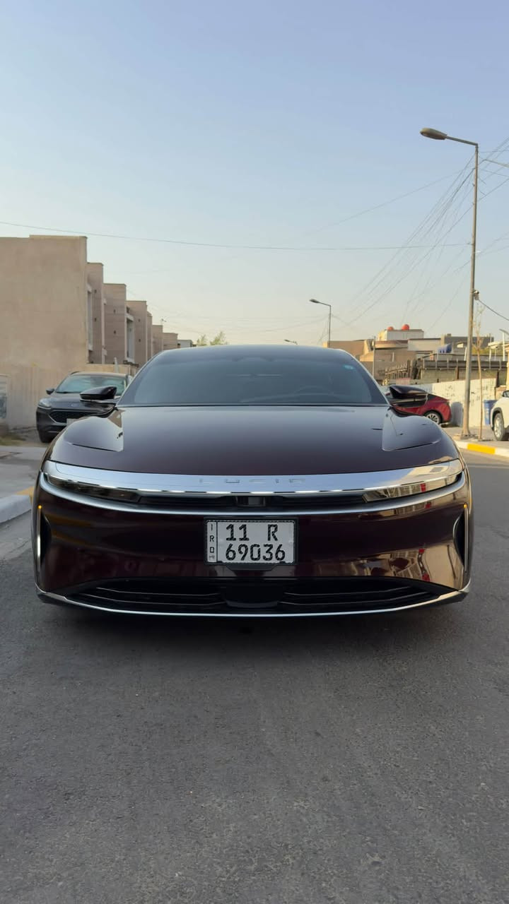 🔥🔥 للبيع لوسيد إير تورنك 🔥🔥2023

اللي يريد سيارة فخمة، قوية، ومختلفة عن الموجود بالسوق 👌⚡️

🚘 Lucid Air Touring
⚡ كهربائية بالكامل
💨 أداء وتسارع خيالي:780 حصان 
🔋 مدى ممتاز:680 كيلو 
✨ داخلية فخمة وراحة عالية
📱 شاشات وتقنيات متطورة
🛡️ أنظمة أمان ومساعدة قيادة حديثة
🔥 شكل وهيبة تخلي السيارة تلفت النظر وين ما تروح
ماشيه 22 الف كيلو

السيارة نظيفة ومرتبة وجاهزة، واللوسيد من السيارات اللي تجمع بين الفخامة والأداء بطريقة مميزة.
حادثه بيه صبغ الدعاميه الخلفيه ووجه الصندوق بدون دواخل بجم كبس 

💰 السعر:37الف دولار يعني 370 ورقه وبيه مجال للشراي 
📍 بغداد اليرموك
📩 للاستفسار والتفاصيل:***********

***********

⚡ لوسيد إير تورنك… مو مجرد سيارة، هاي تجربة! 🔥
