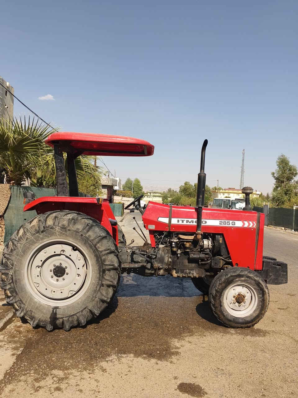 تراکتۆر ئێرانی بۆ فرۆشتن
2010
ڕەقەم هەولێر
گێڕ و مەکینە و ئەکسلی بەشەرت
سعری 70گەڵا 
ژ.م ***********
ژ.م ***********
شوێن چەمچەماڵ 
ئەدمین گیان❤
