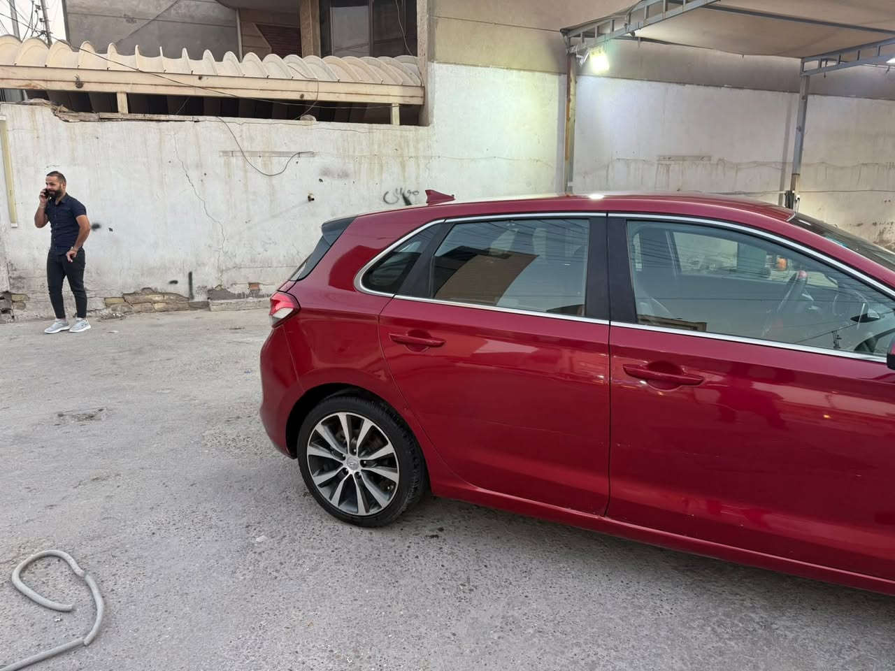 مساء الخير
الانترا للبيع سيارة جديدة
العنوان فلوجه 
*********** واتساب
***********
