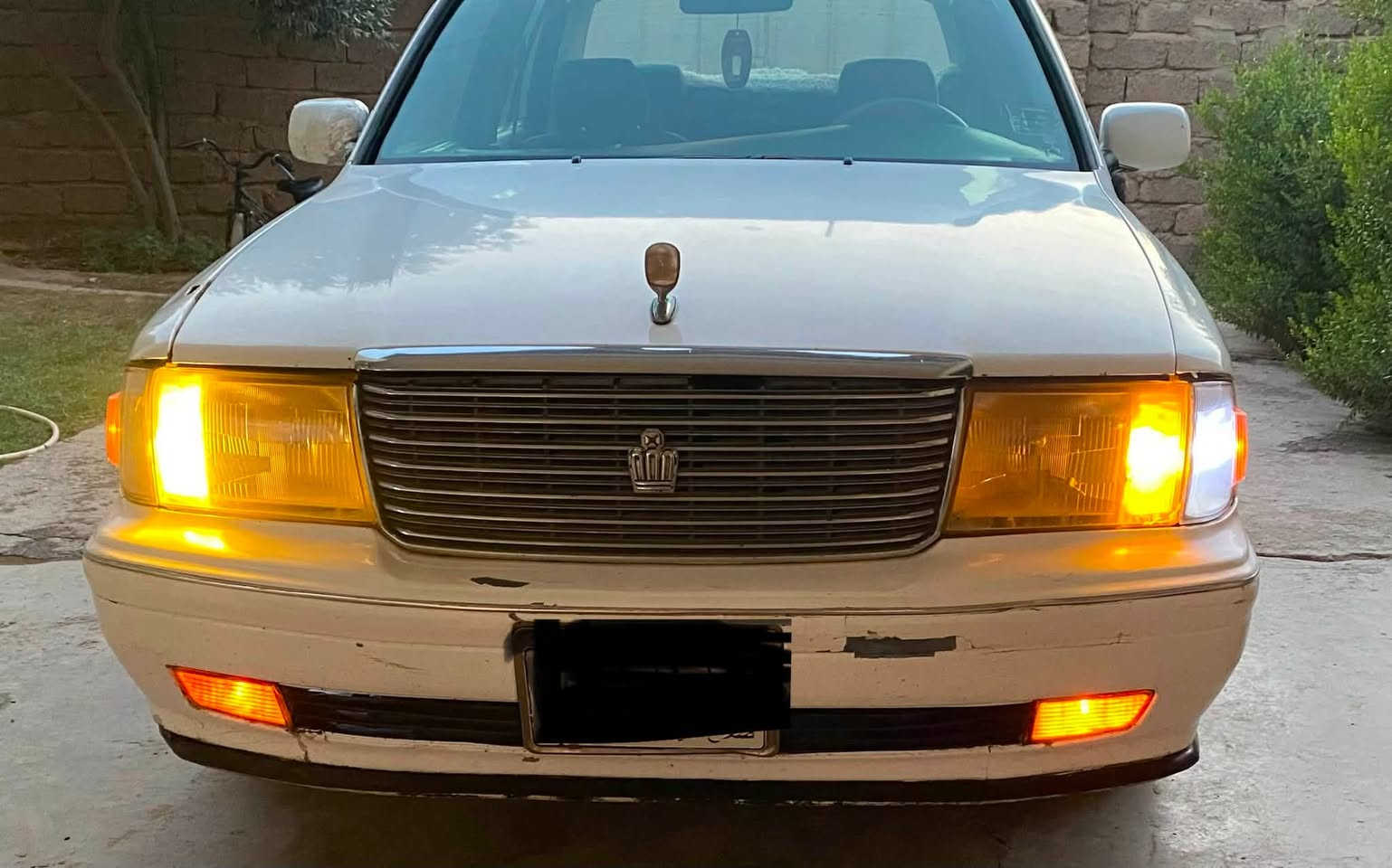 السلام عليكم
للبيع راس الثور تكم سعودي ايسر بلاد كير ومحرك 3000 فيشه وبطل تخم تاير نظيف غرفه نظيفه تبريد شغال كهربائيات شغاله صدر نص عمر مصبوغه عام لان كانت تكسي اصفر ورجعت الى لونه البلاد ابيض سنوية انتهت هذه السنة الشهر الخامس الشرعي موجود بكركوك وانا وكيل رقم صلاح الدين أ مشروع وطني سعر 75 وبيها مجال مكاني صلاح الدين / العلم رقم الموبايل / ***********
