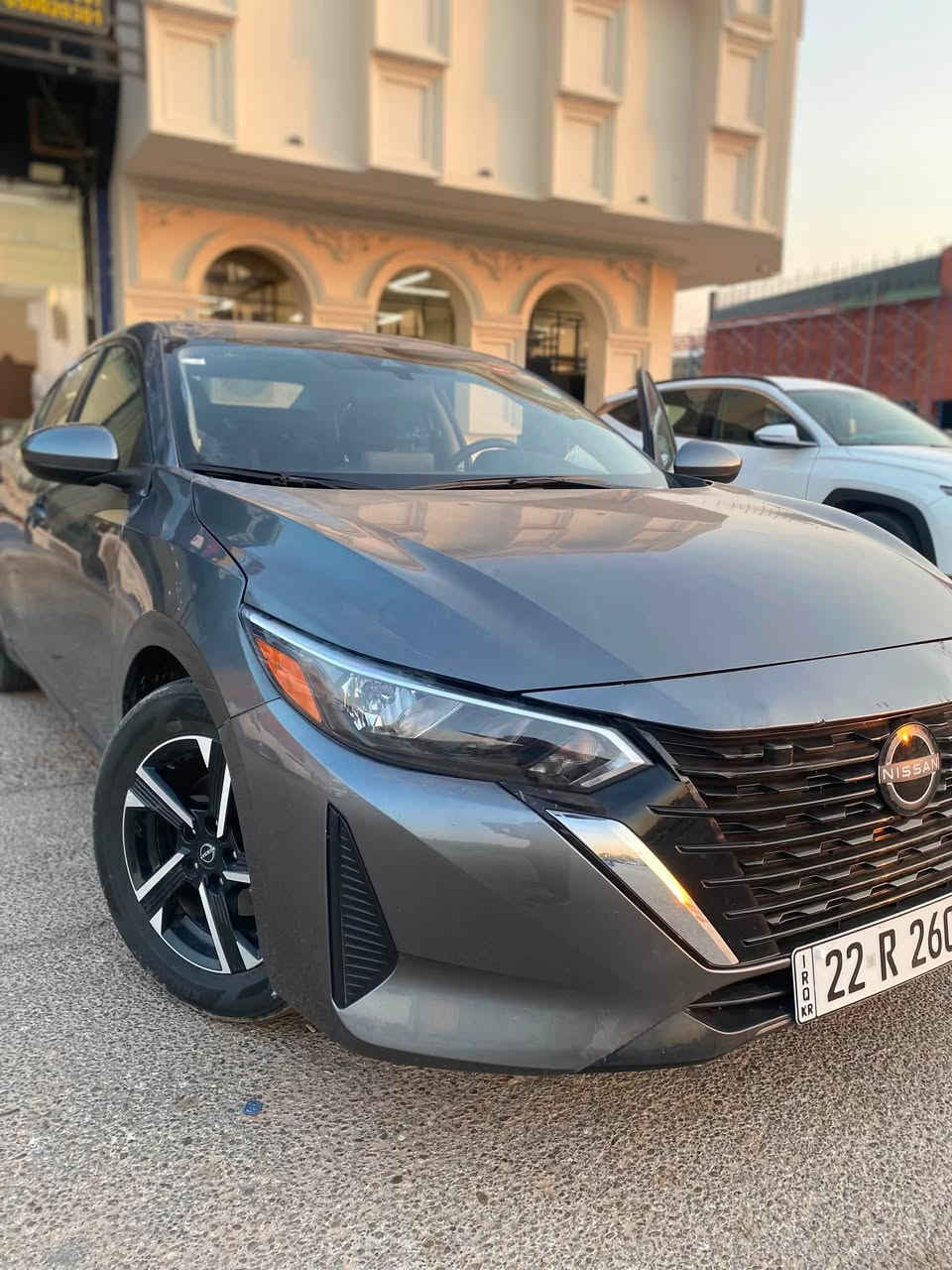 نيسان سينترا 2025 رقم اربيل حادثها جاملغ وبنيد بدون بدون دواخل فئSV
وكاله تحويل ثاني يوم ماشيه 33 الف دخول جديد 140 وبيها مجال بسيط 
***********
