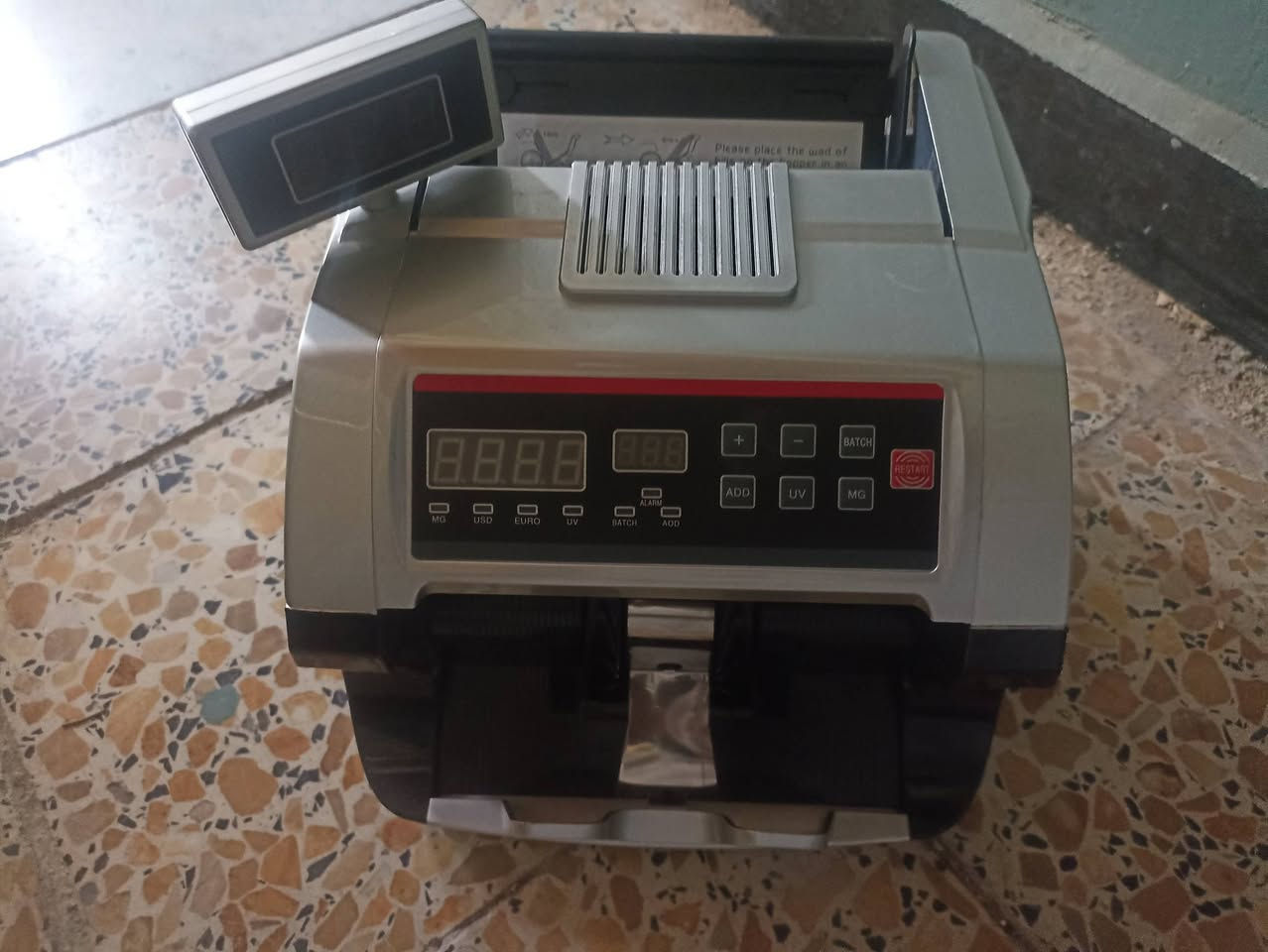السلام عليكم 
عداد نقود مستخدم نظيف شرط الفحص يم المندوب السعر ٤٥
للاستفسار ***********/***********
يوجد توصيل للمحافظات
