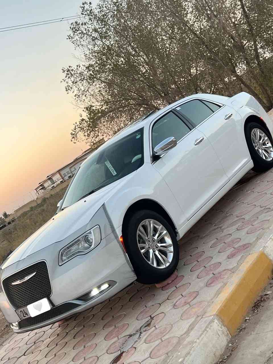 سلام عليكم من رخصت الادمن اوباما مديل 2015 وارد كندي كلين كفاله رقم شمالي رقم وسنويه جديده مكينه 3600 تو ويل ماشيه 104 سياره جاهزه من كلشي كلوب واحد مامشتغل بدشبول بدون نقص سياره 
مواصفات فول بنراما مواصفات C خزين ميموري كشنات كهربائيه شاشه كار بلي ،،تشغيل عن بعد ،،كامره خلفيه ،،مري قلابه،،ستيرن كهربائي،،تبريد تدفئه كشنات ،،داخل اسود،، باقي المواصفات معروفه 
للاستفسار اتصل / ***********
العنوان / ميسان العماره
