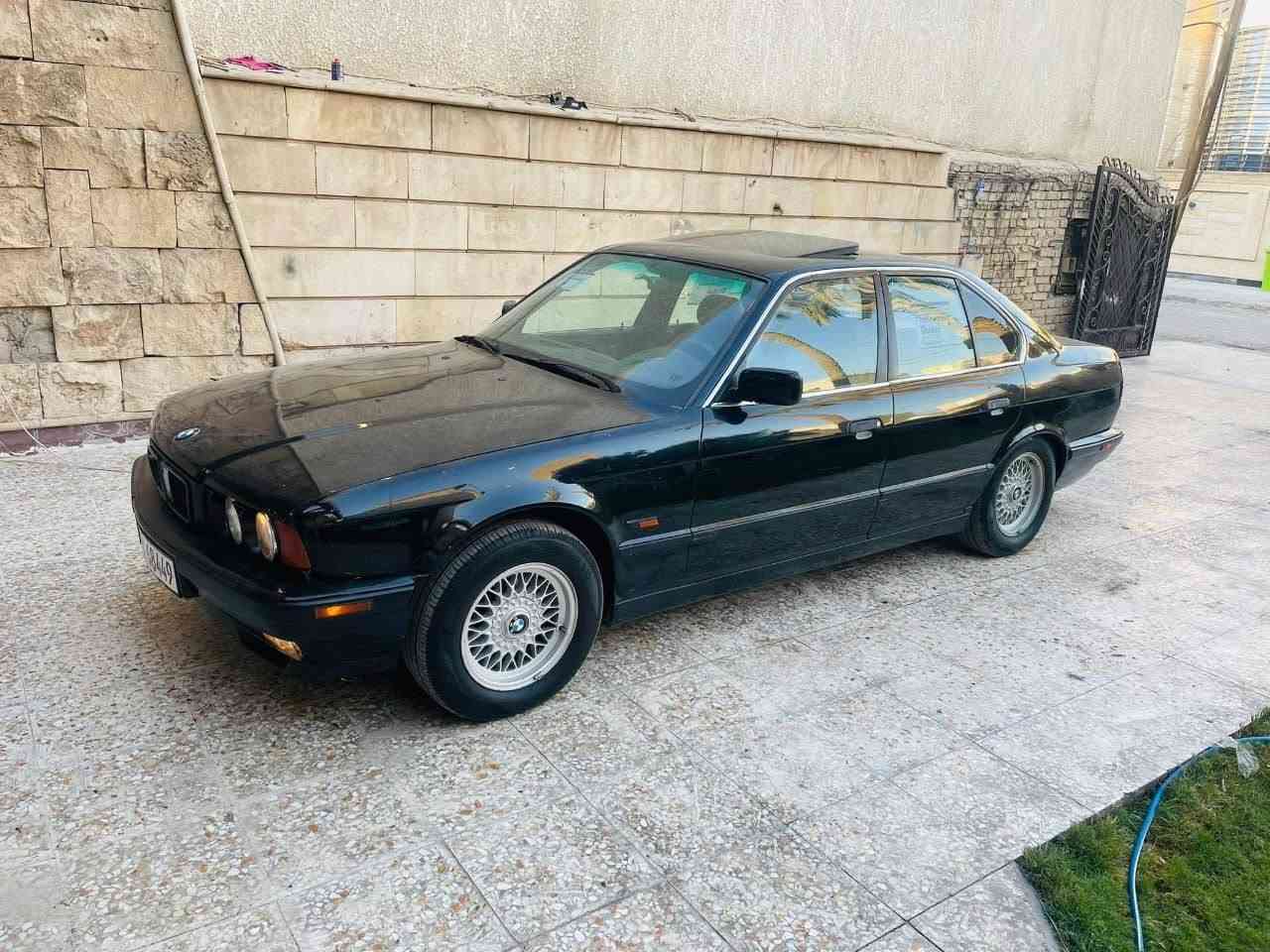 سلام عليكم
بي إم 525  موديل90

السياره جديده  تخم تاير  

صدر جديد

محرك  گير  مكفولات 

تبريد  شغال  ثلج 

سلايت شغال 

كهربائيات كلها شغاله 

السياره جاهزه  مصبوغه أثر جراد فقط 

تحويل ثاني يوم 

سياره بسمي

رقم الانكليزي

سعرهاا  58 وبيها مجال

***********

مكان السيارة كوت
