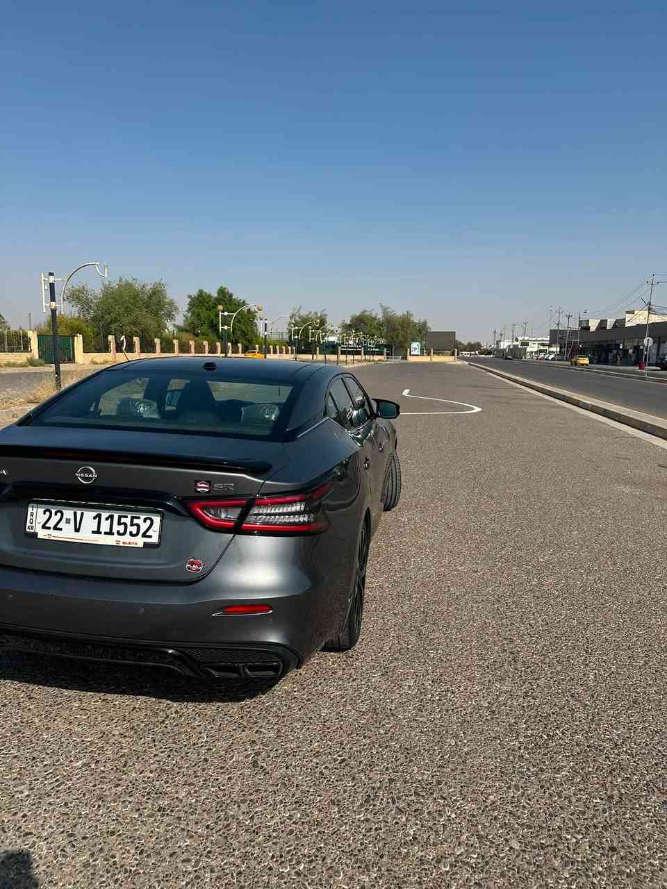 نيسان ماكسيما
سعر 175$
***********
23 SR فول كامل
بصمة أبواب وتشغيل عن بعد 
بانوراما 
كشنات جلد تدفئة تبريد 
ستيرن تدفئة
شفتات ستيرن 
ومواصفات البقيه المعروفة
 السيارة حادثه قطعة وحدة امريكا وبالعراق صار بيها قطعة 
سيارة نضيفة ماشية 33 الف ميل
سنوية جديدة هزة جديدة تحويل ثاني يوم 
السيارة مكانها كركوك

