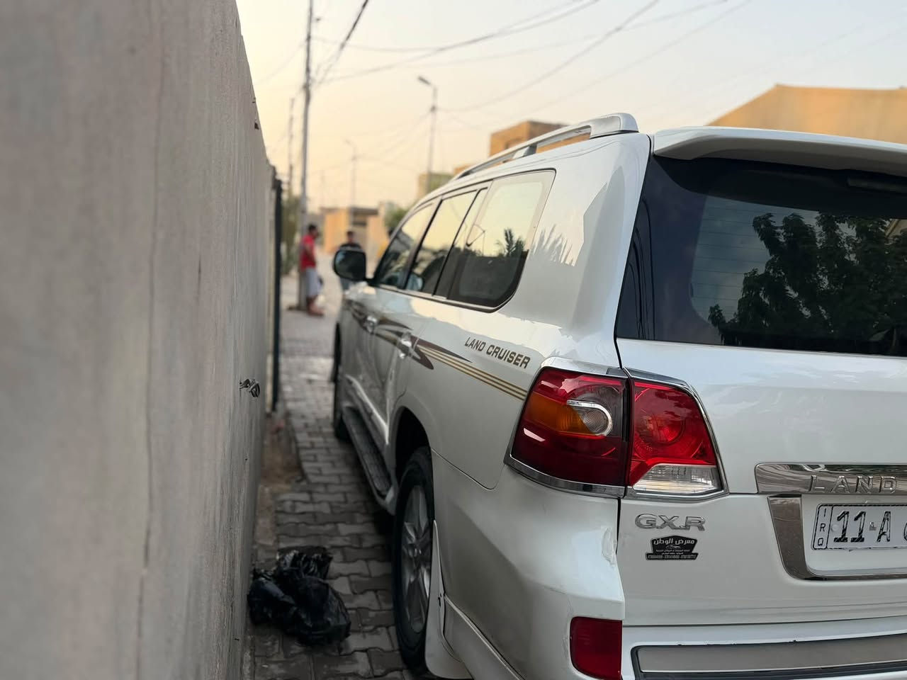 لاندكروز • ٢٠١٣ • رقم بغداد