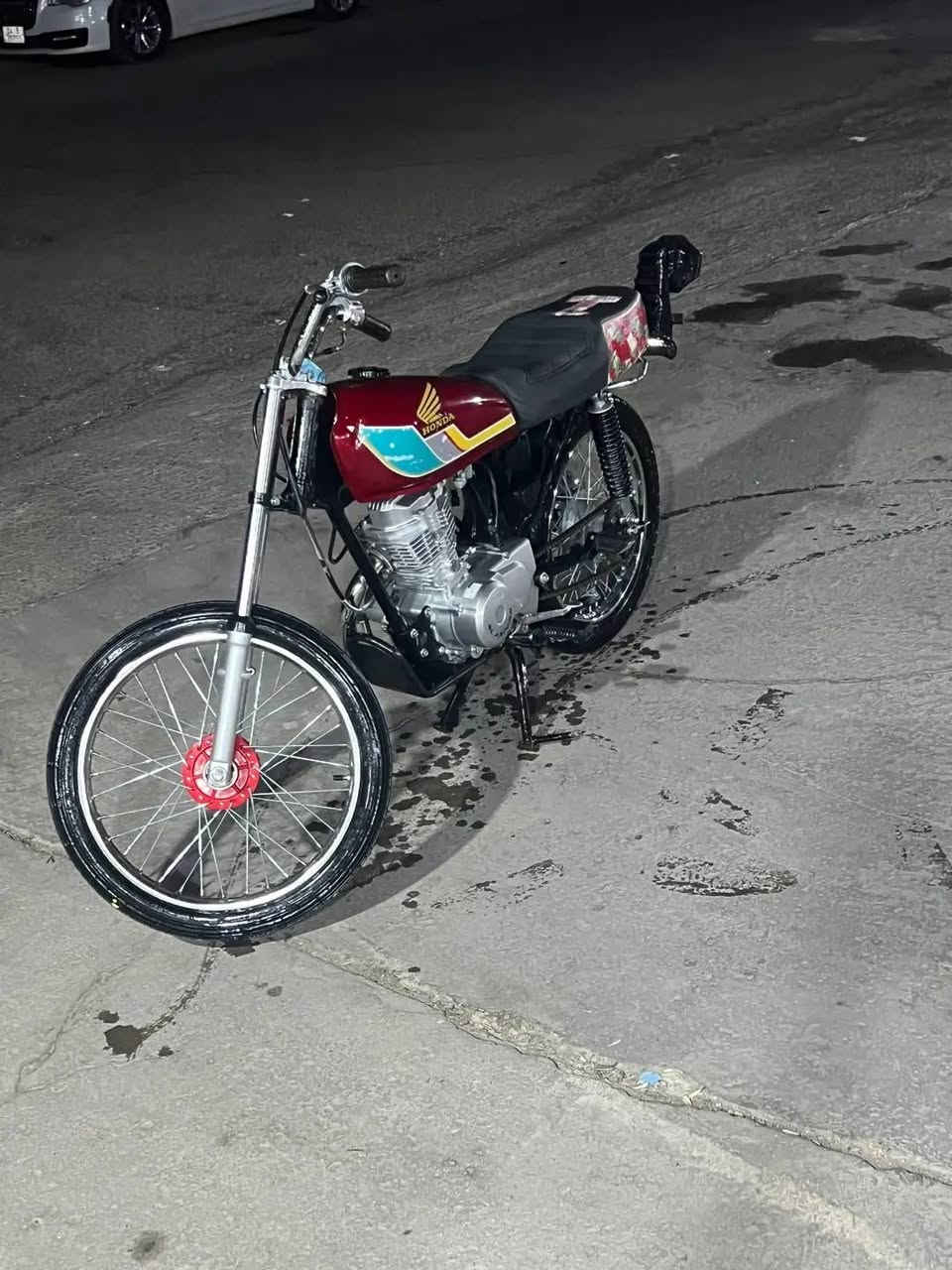 سلام عليكم دراجه البيع دراجه أدوات وكفلك من كلشي دراجه نضيفه صالي شهر من معمره 650رقم***********المكان بصره ابو الخصيب

